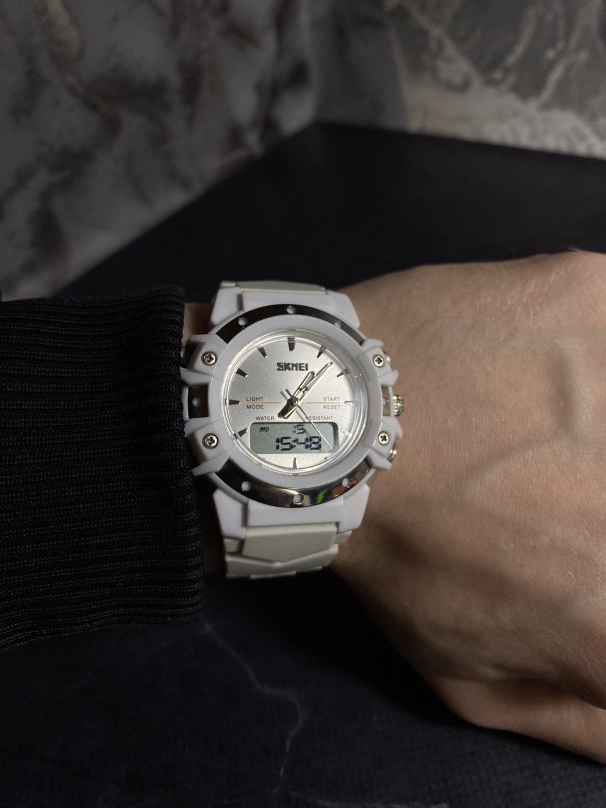 Jewelry Skmei White Sport Watch with Digital Display Size ONE SIZE - 2 Thumbnail