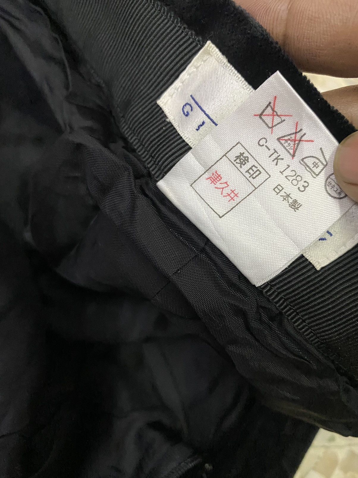 Givenchy × Velvet Vintage Givenchy Life Hight Waist Velvet Pant Size 25" / US 0 / IT 36 - 7 Thumbnail