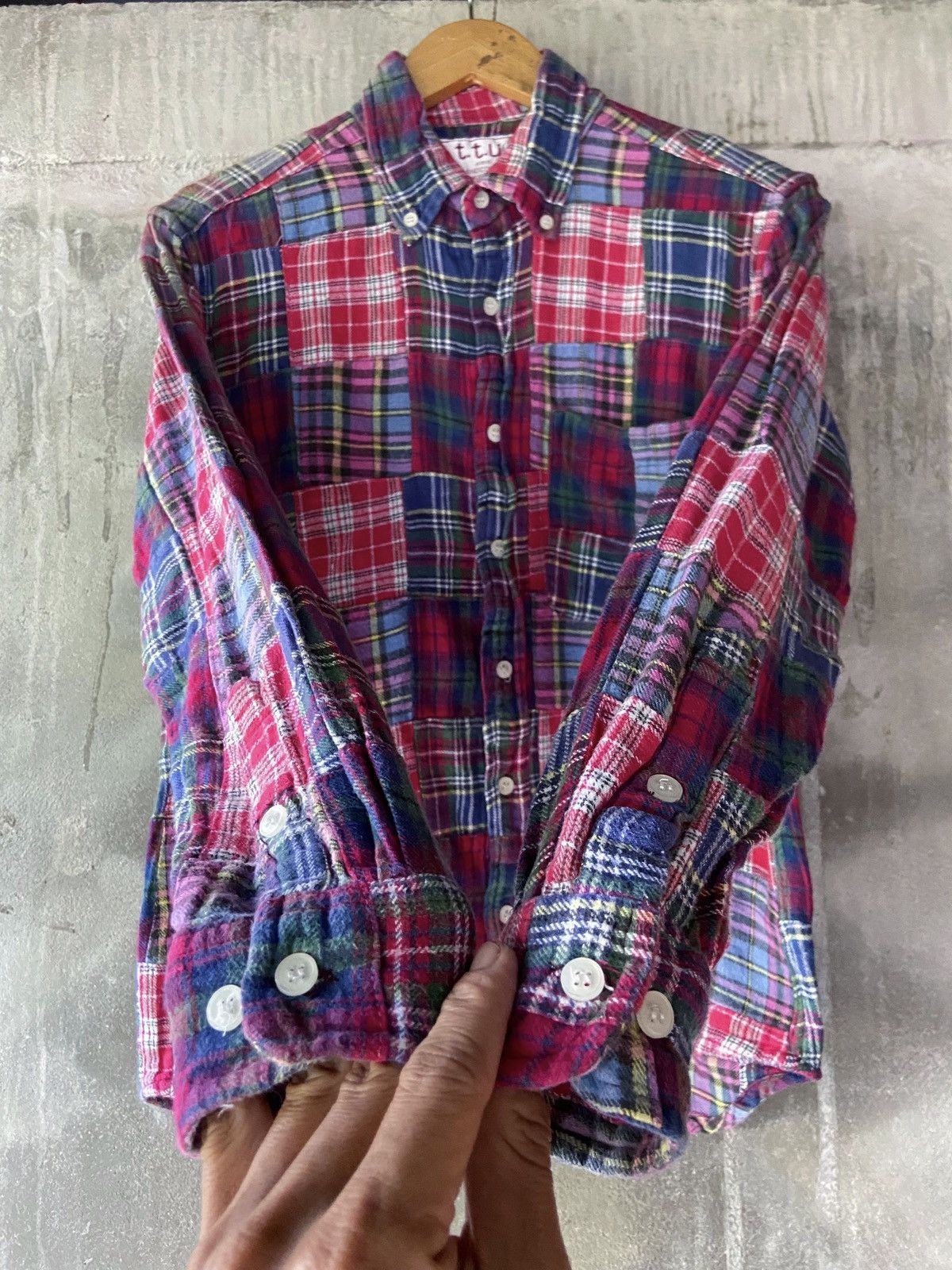 Japanese Brand T.T.U SMOOTH AND COMFORTABLE PATCHWORK BUTTON DOWN SHIRT Size US S / EU 44-46 / 1 - 3 Thumbnail