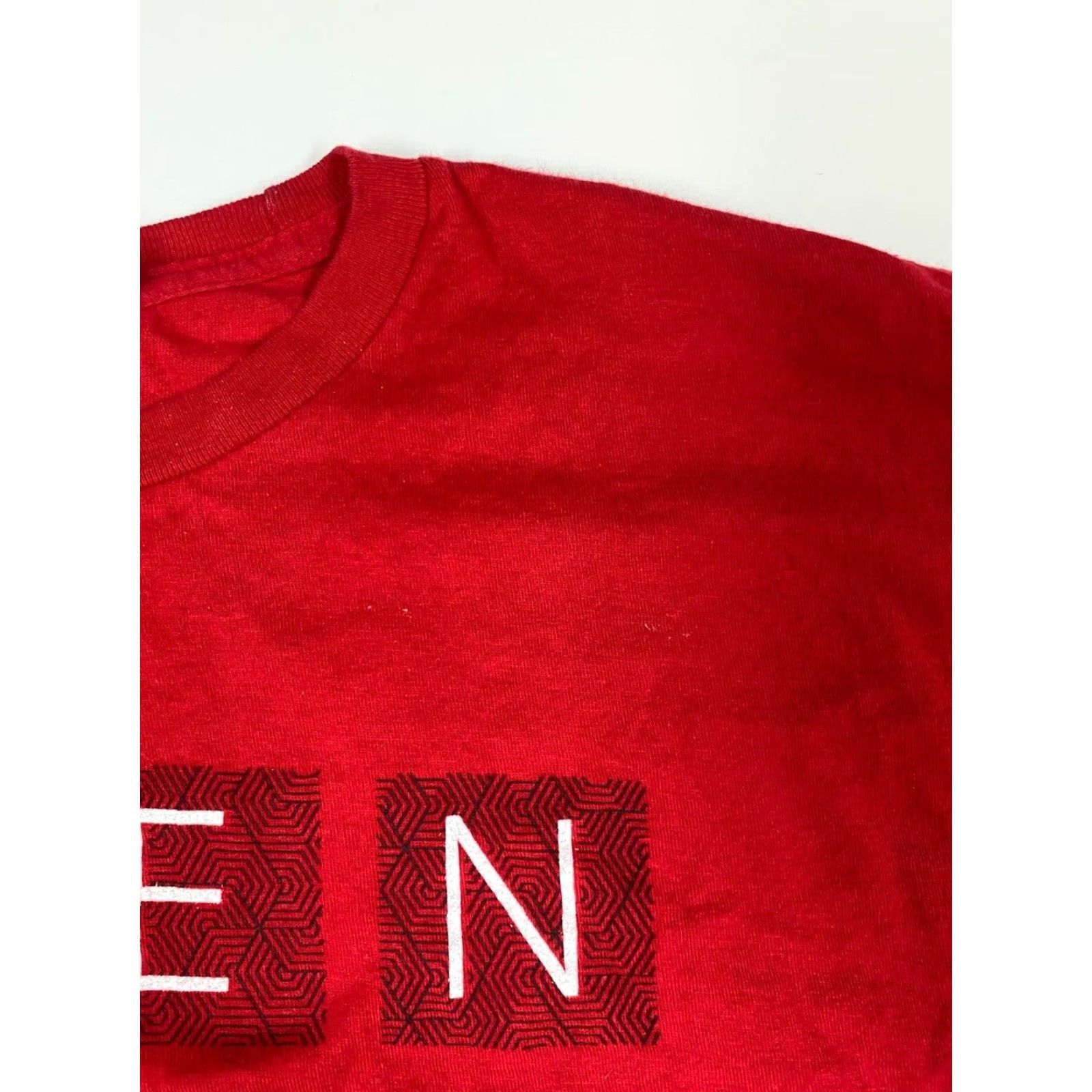 Tultex Tultex Open Gym Mens T-Shirt Short Sleeve Crew Neck Red Cotton Logo Vintage No Size US L / EU 52-54 / 3 - 5 Thumbnail