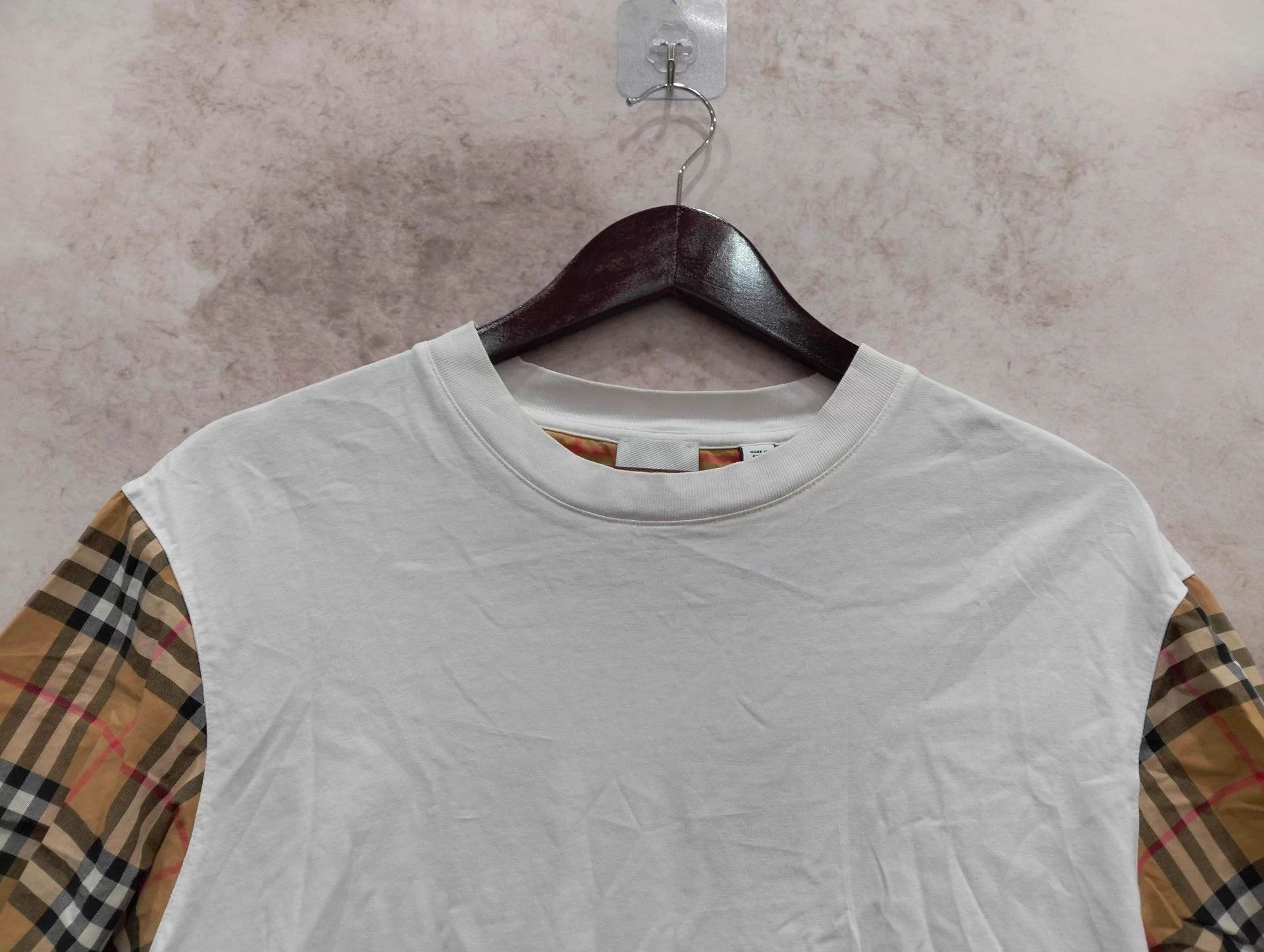 Burberry BURBERRY T-shirt M Size M / US 6-8 / IT 42-44 - 8 Thumbnail