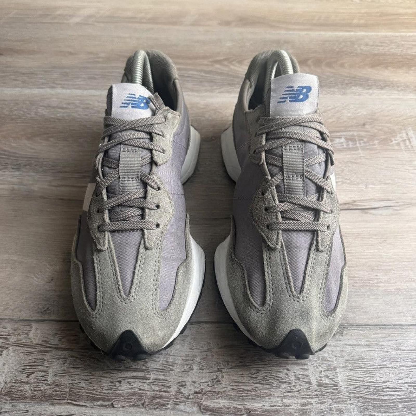 New Balance NEW BALANCE • 327 "Grey" (7.5M) Size US 7.5 / EU 40-41 - 4 Thumbnail