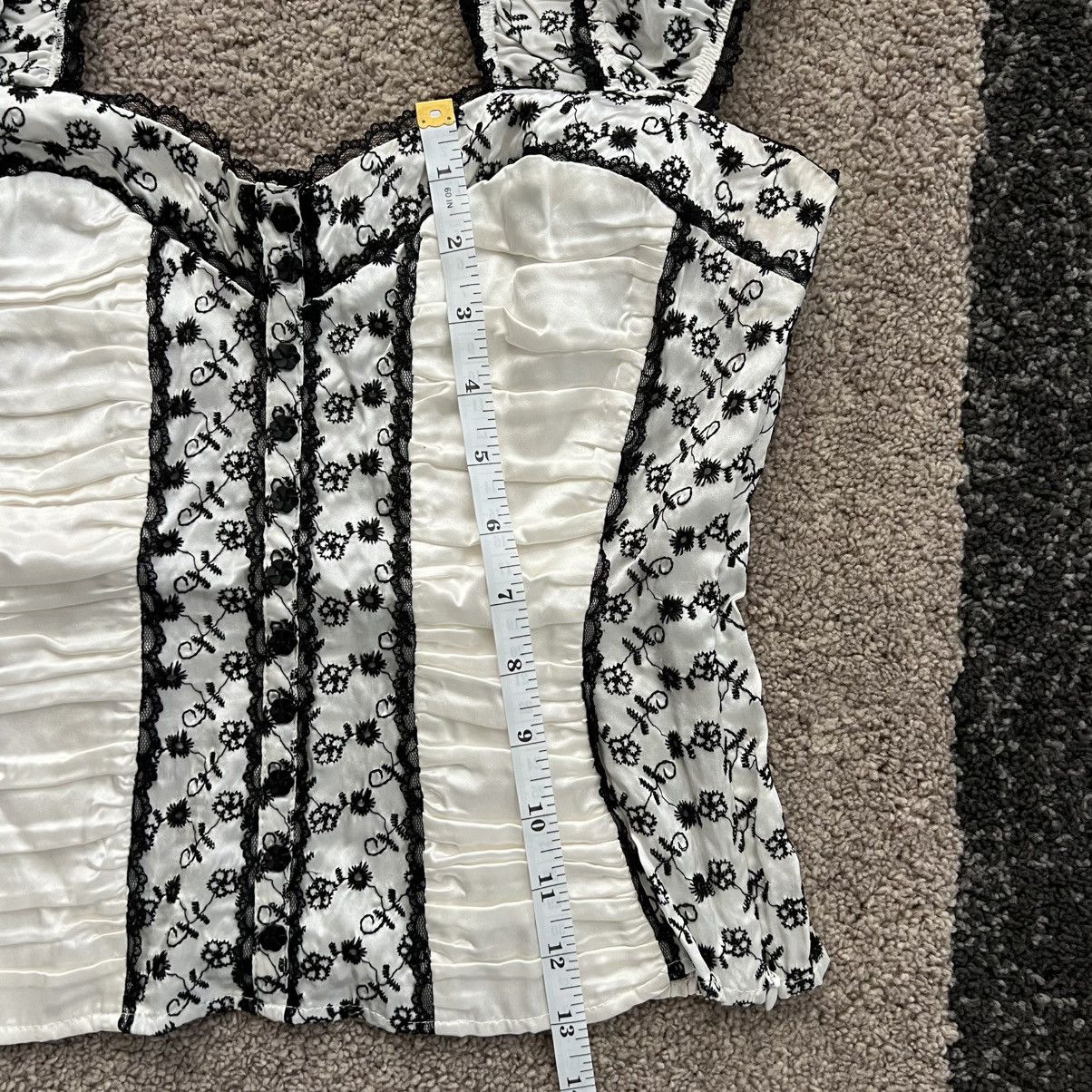 Bebe Bebe White Milkmaid Corset Top Size XS / US 0-2 / IT 36-38 - 5 Thumbnail