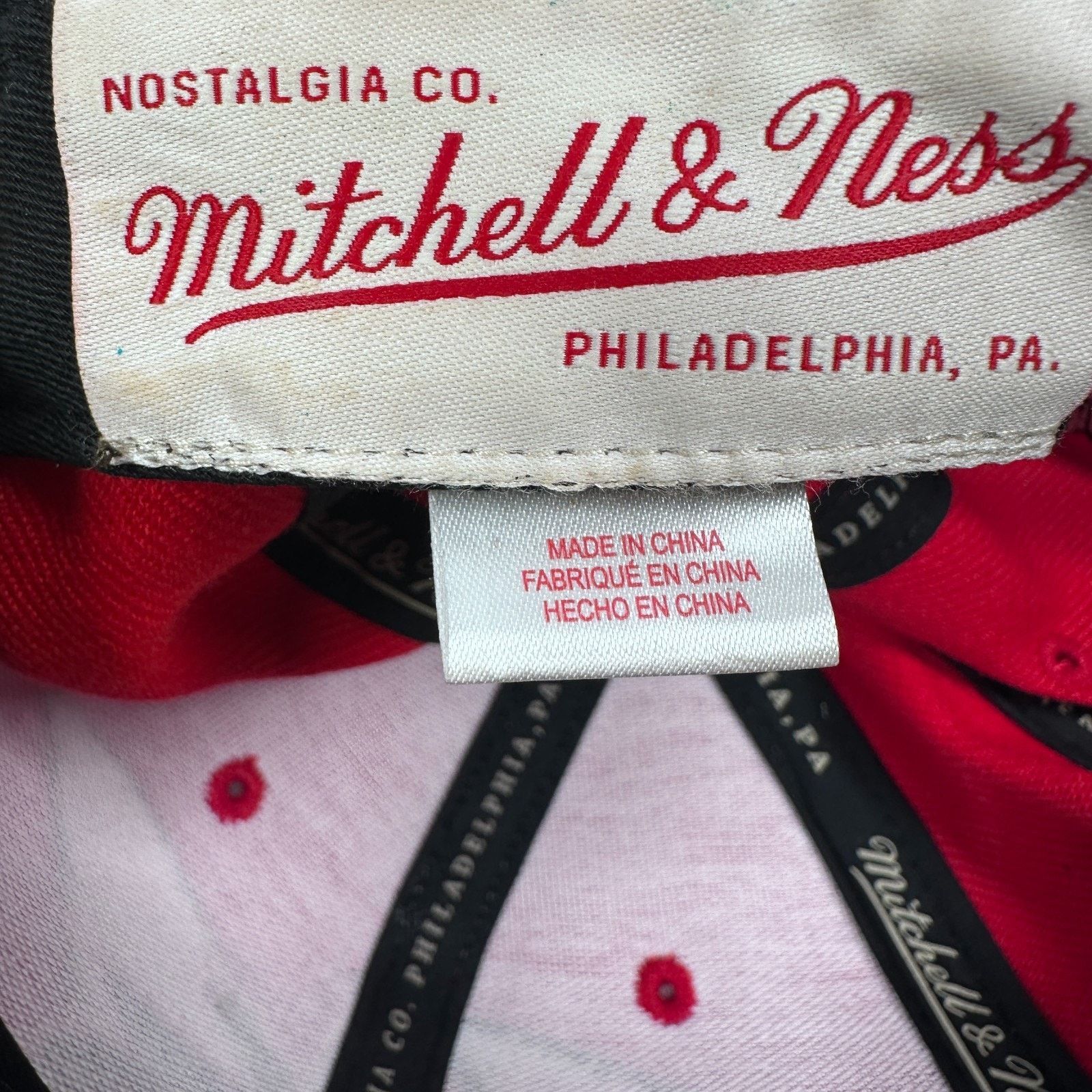 Mitchell & Ness Mitchell & Ness Philadelphia 76ers Snapback Cap Red Black Size ONE SIZE - 8 Thumbnail