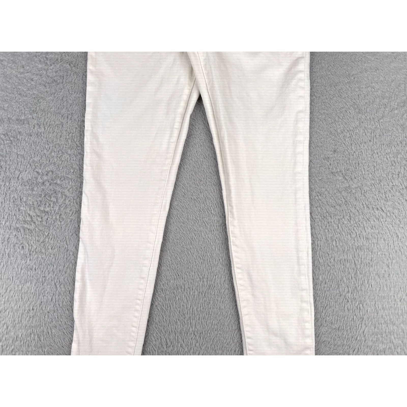 Levi's Levi's Jeans Women 26 White Denim Levi's 700 Series High Rise Skinny 26x30 Cotton Regular Denim Stretch Distressed 5-Pocket Solid Vintage No Size 26" / US 2 / IT 38 - 3 Thumbnail