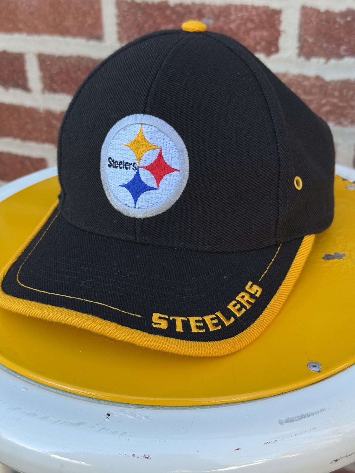 NFL Vintage 00’s NFL Pittsburgh Steelers Cap Size ONE SIZE - 3 Thumbnail