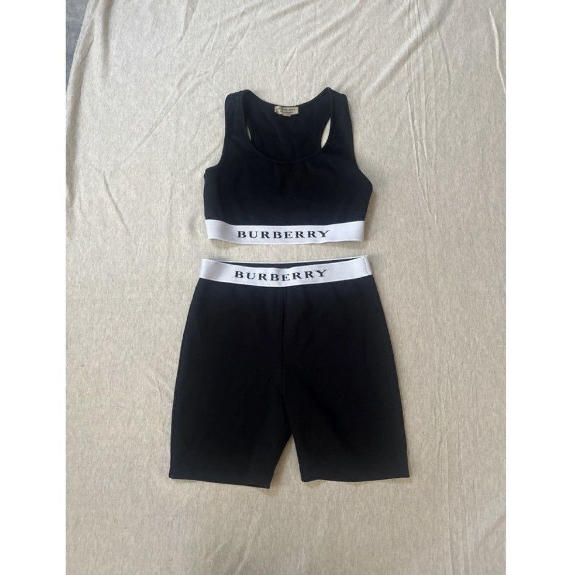 Burberry burberry set Size 27" / US 4 / IT 40 - 1 Thumbnail