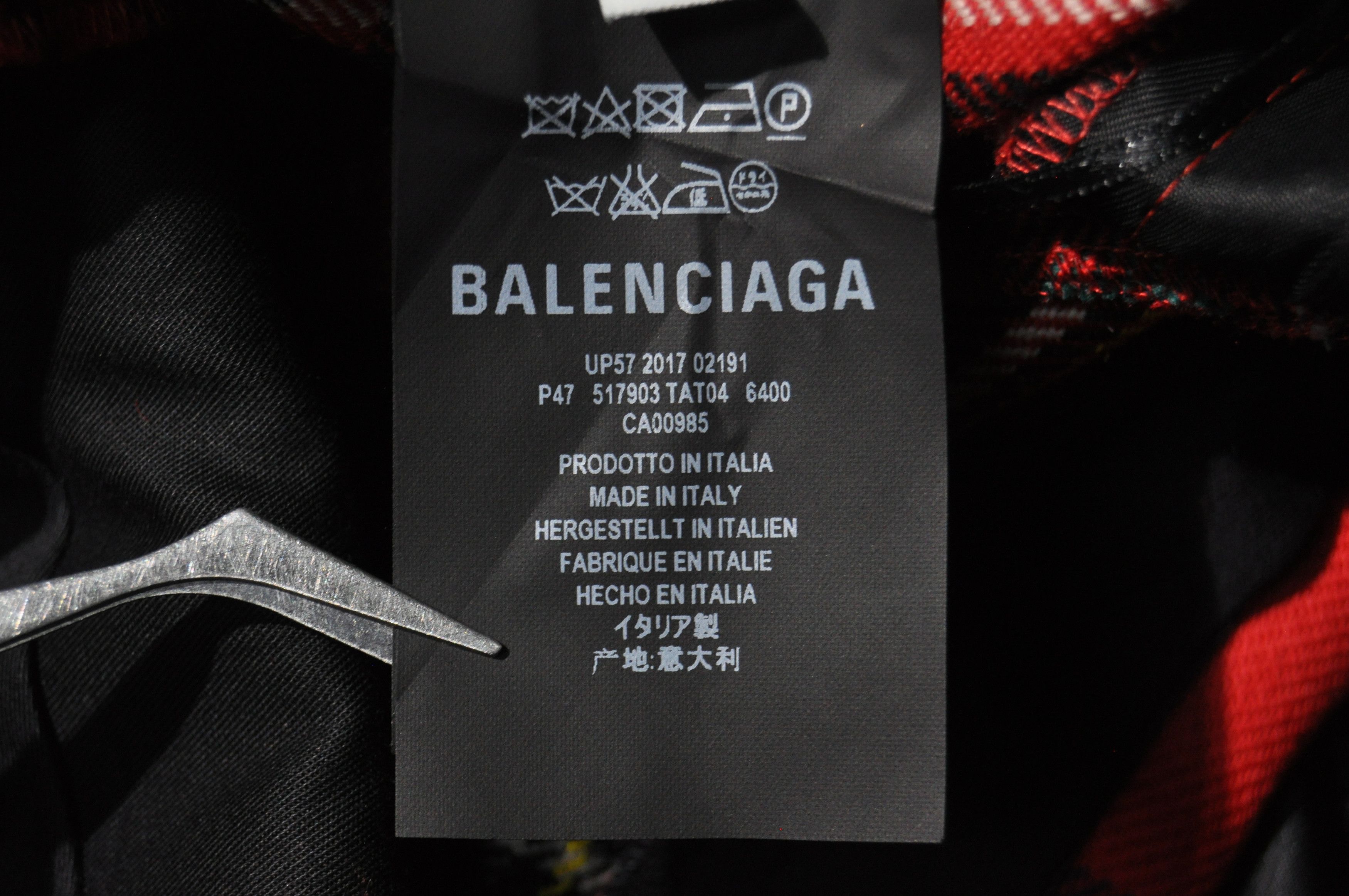 Balenciaga Balenciaga - DG - S/S 18 - Convertible Tartan Pants Size 26" / US 2 / IT 38 - 10 Thumbnail