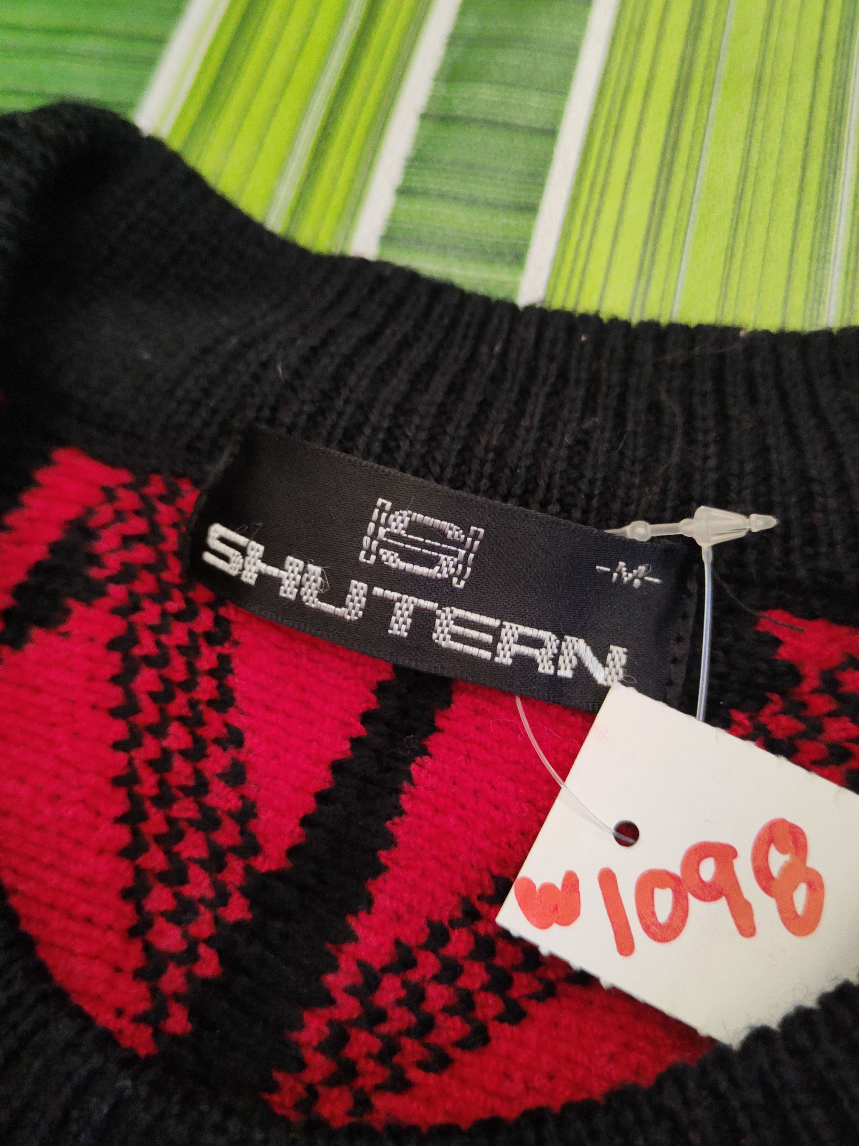Aran Isles Knitwear Shutern art vintage Red Black Knitwear Sweatshirts #W1098 Size US M / EU 48-50 / 2 - 15 Thumbnail