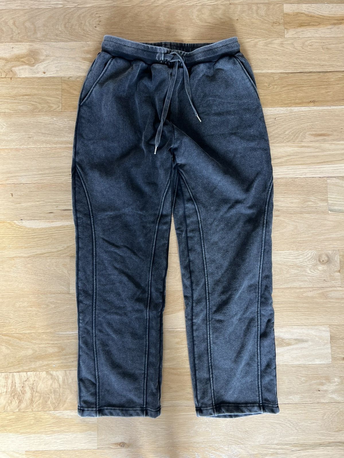 Carsicko Carsicko Faded Gray wide leg sweatpants with drawstring Size US 32 / EU 48 - 1 Thumbnail