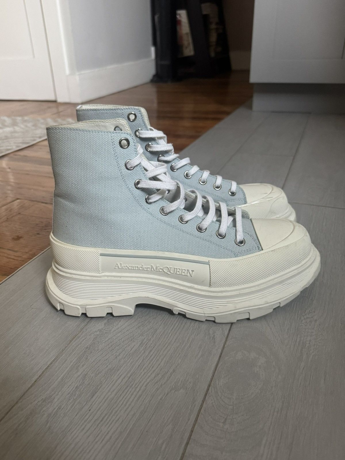 Alexander McQueen Alexander McQueen Tread Slick high-top sneakers Size US 10 / EU 43 - 1 Thumbnail