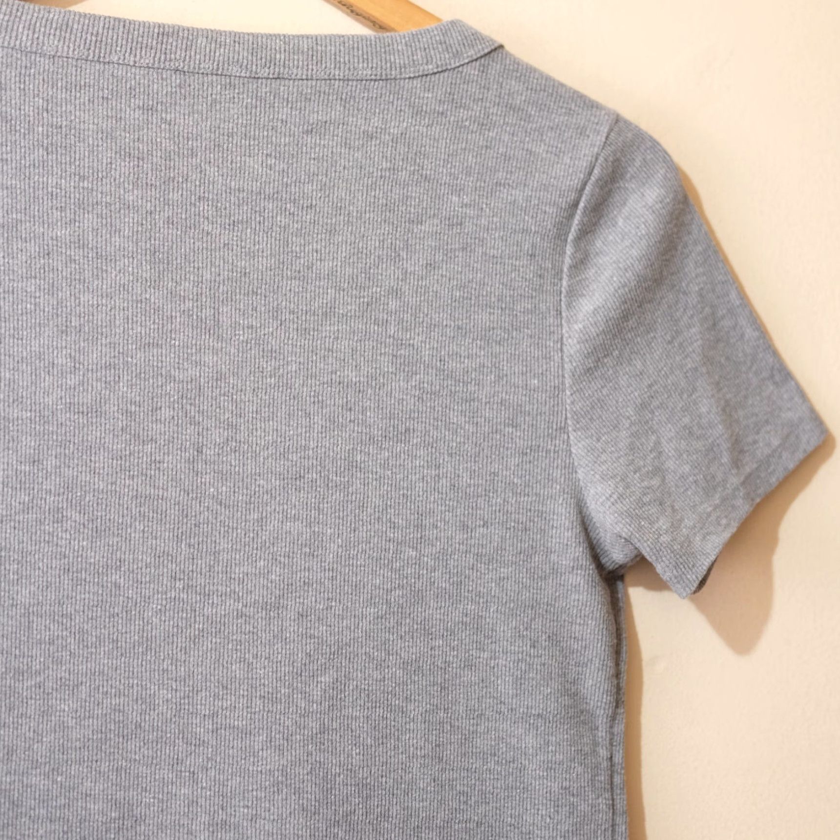 Old Navy Old Navy Ribbed Stretch Knit Scoop Neck Short Sleeve Tee Top Women's L Size L / US 10 / IT 46 - 7 Thumbnail