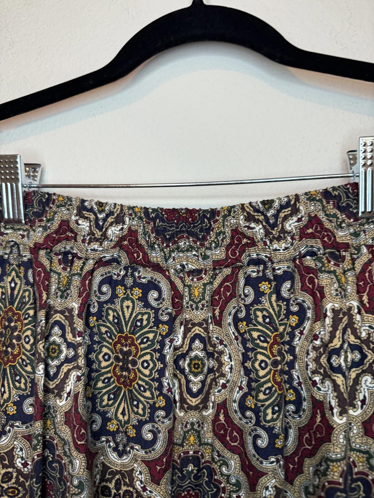 Designer Vintage 80s 90s High Waist Paisley design pleated Long skirt Size 28" / US 6 / IT 42 - 5 Thumbnail