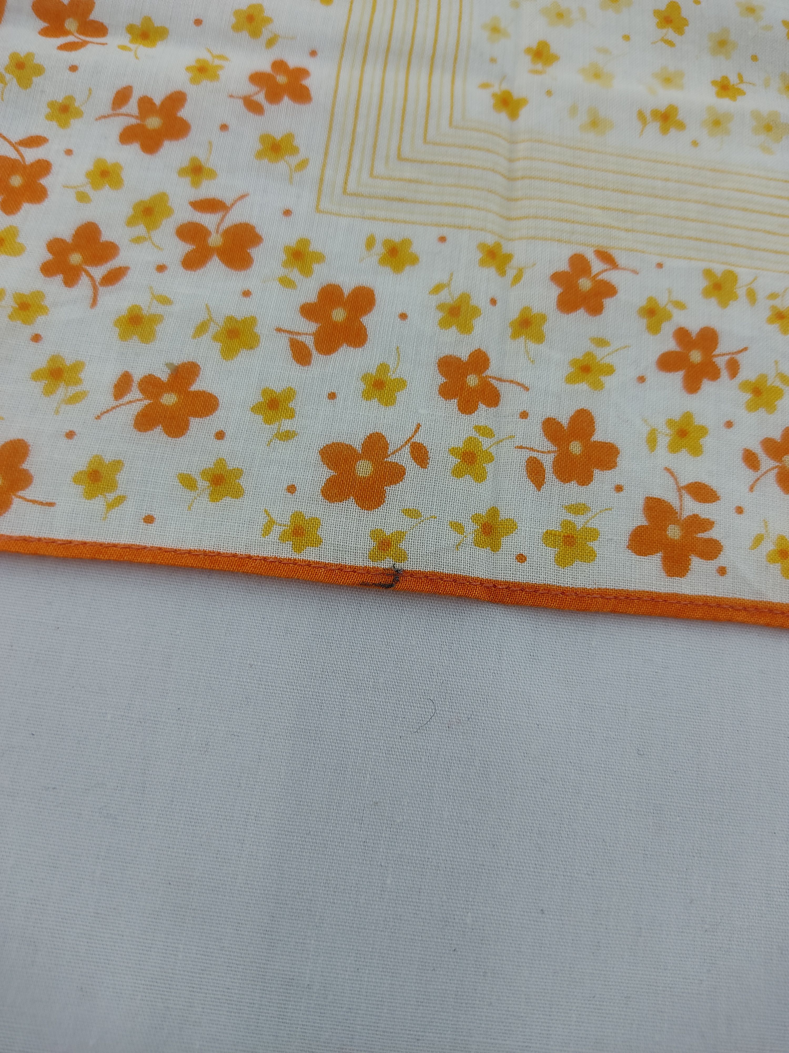 Pierre Balmain × Vintage Vintage Pierre Balmain Handkerchief / Neckwear / Bandana Size ONE SIZE - 4 Thumbnail