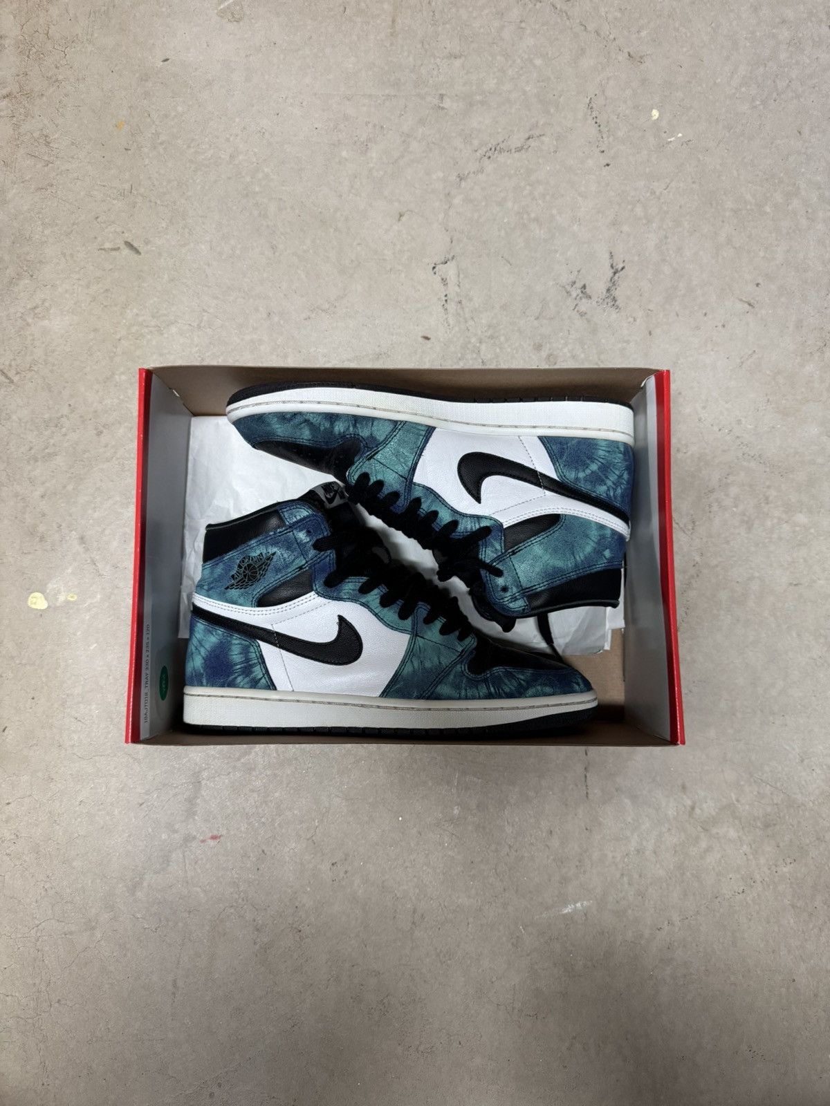 Jordan Brand × Nike Wmns Air Jordan 1 Retro High OG 'Tie-Dye' Size US 10 / IT 40 - 1 Thumbnail