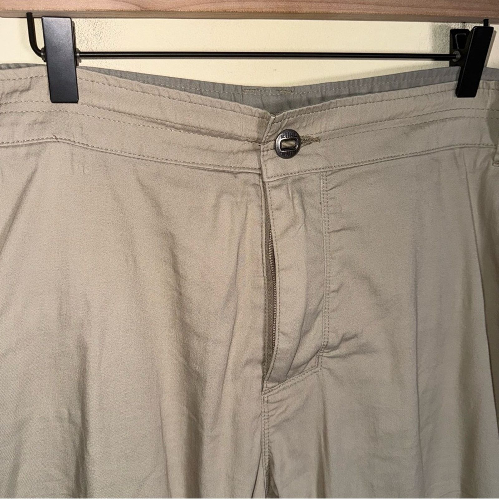 Kuhl KÜHL Khaki outdoor lightweight hiking gorpcore Pants 42x30 Size US 42 / EU 58 - 6 Thumbnail