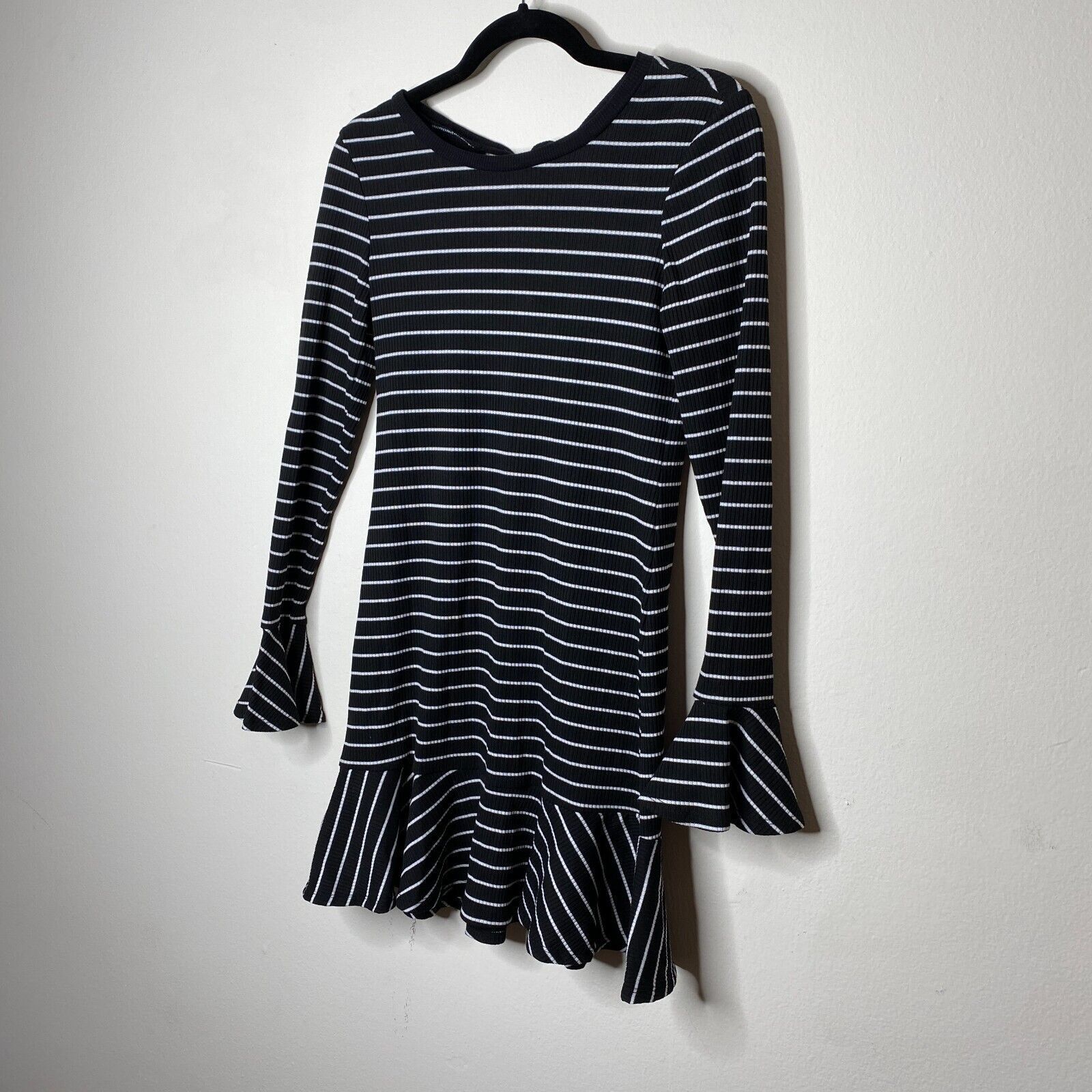 Saylor Saylor Black & White Stripe Long Sleeve Keyhole Tie Dress S Size S / US 4 / IT 40 - 3 Thumbnail
