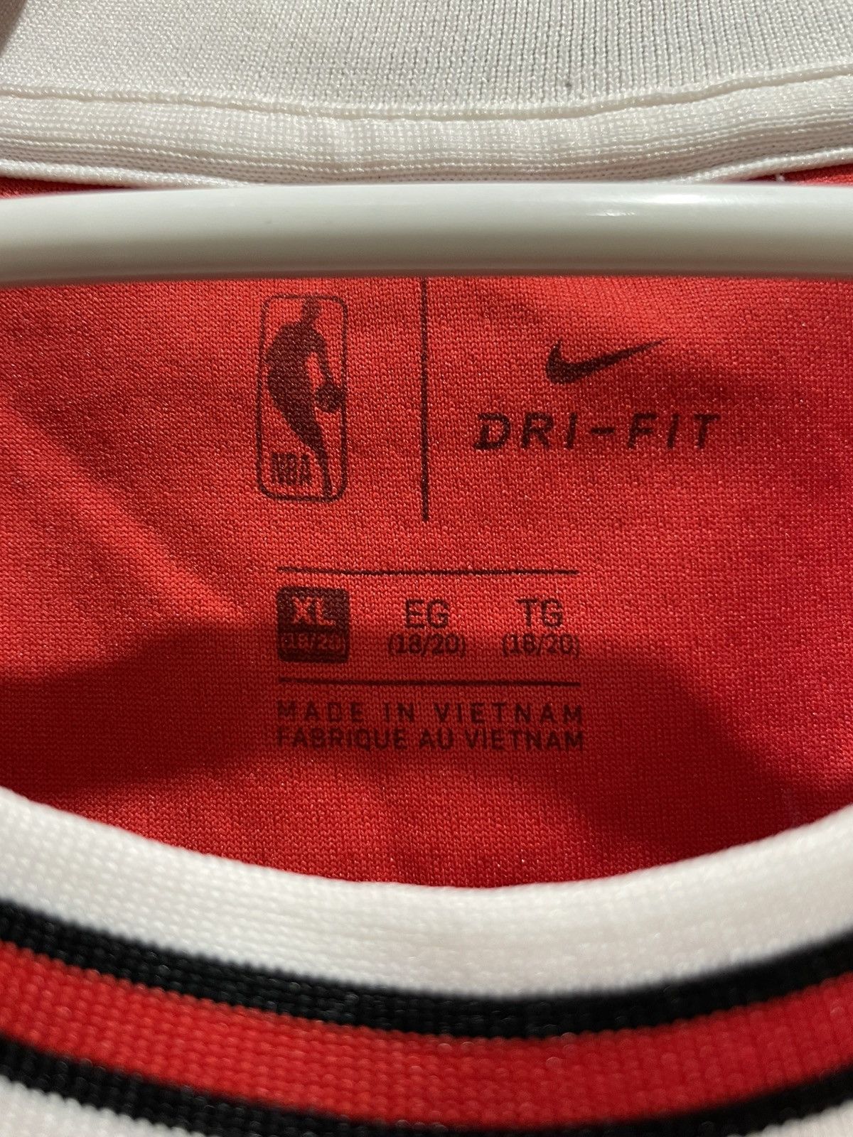 NBA × Vintage Nike Chicago Bulls Zachary Lavine #8 NBA Bascetball jersey Size US XL / EU 56 / 4 - 7 Thumbnail