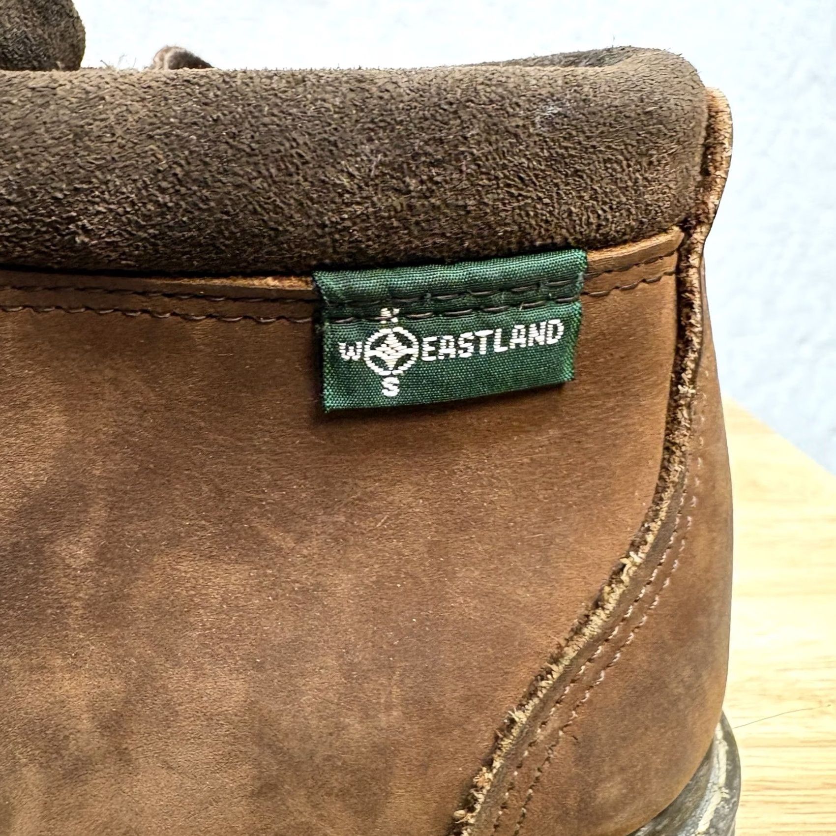 Eastland VINTAGE Eastland Chukka Boot Leather Lace Up Ankle Lug Sole Brown Women 7.5 Size M Casual Size US 8 / IT 38 - 4 Thumbnail