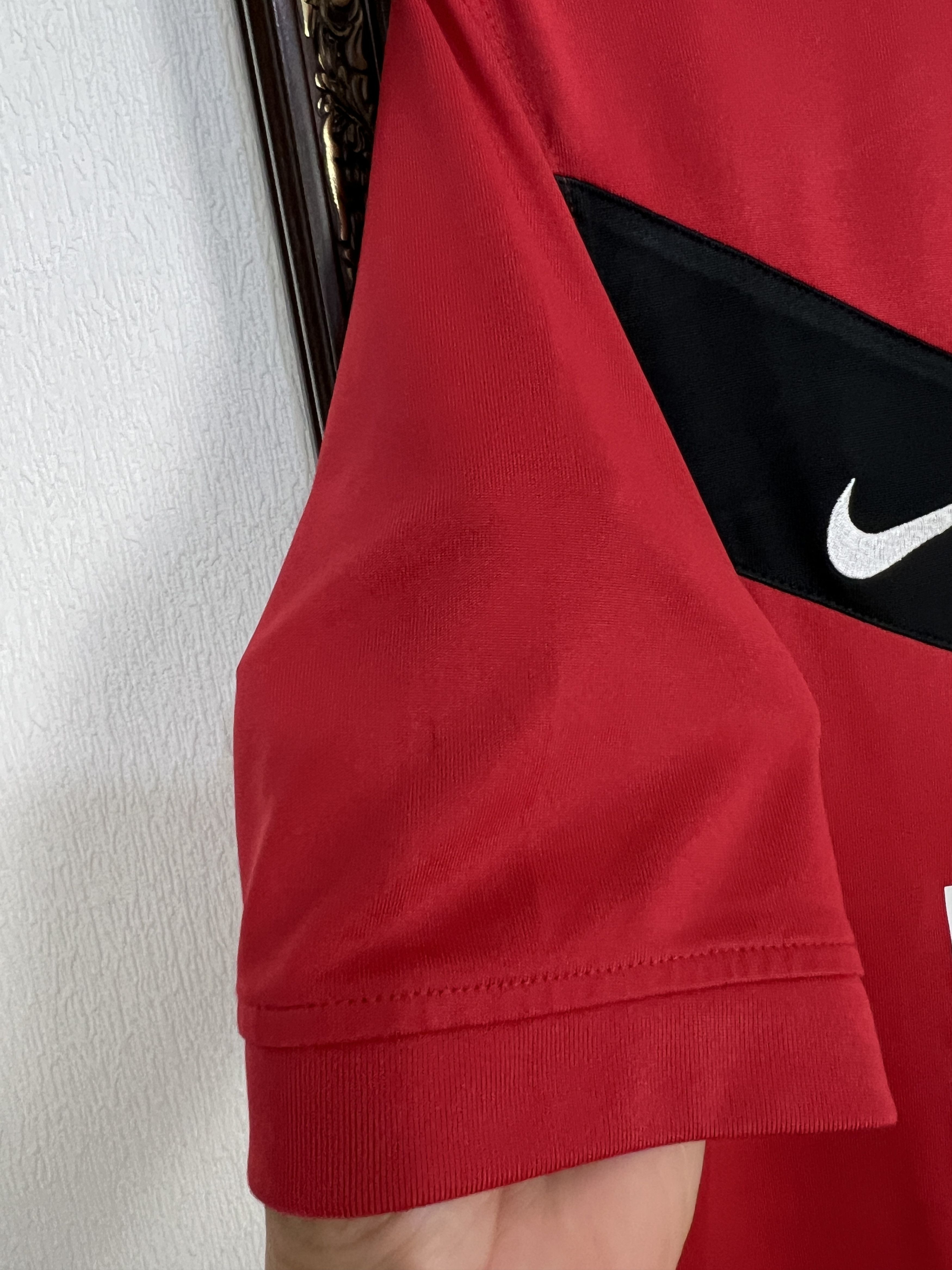 Nike Manchester United Home football shirt 2009 Soccer Nike Size US S / EU 44-46 / 1 - 12 Thumbnail