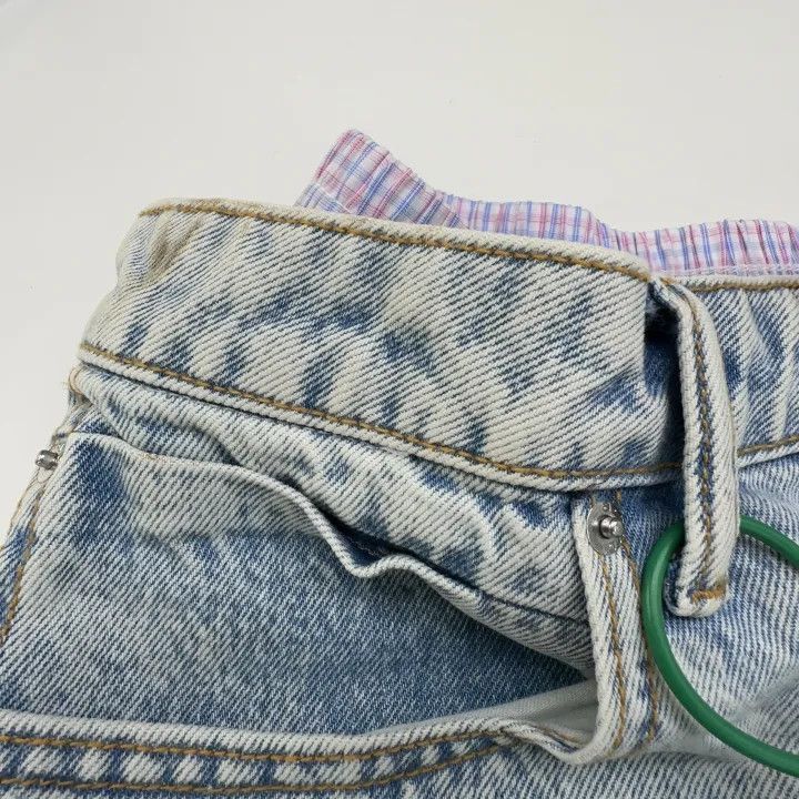 Alexander Wang Alexander Wang Logo Denim Shorts for Women - Size 25" / US 0 / IT 36 - 4 Thumbnail