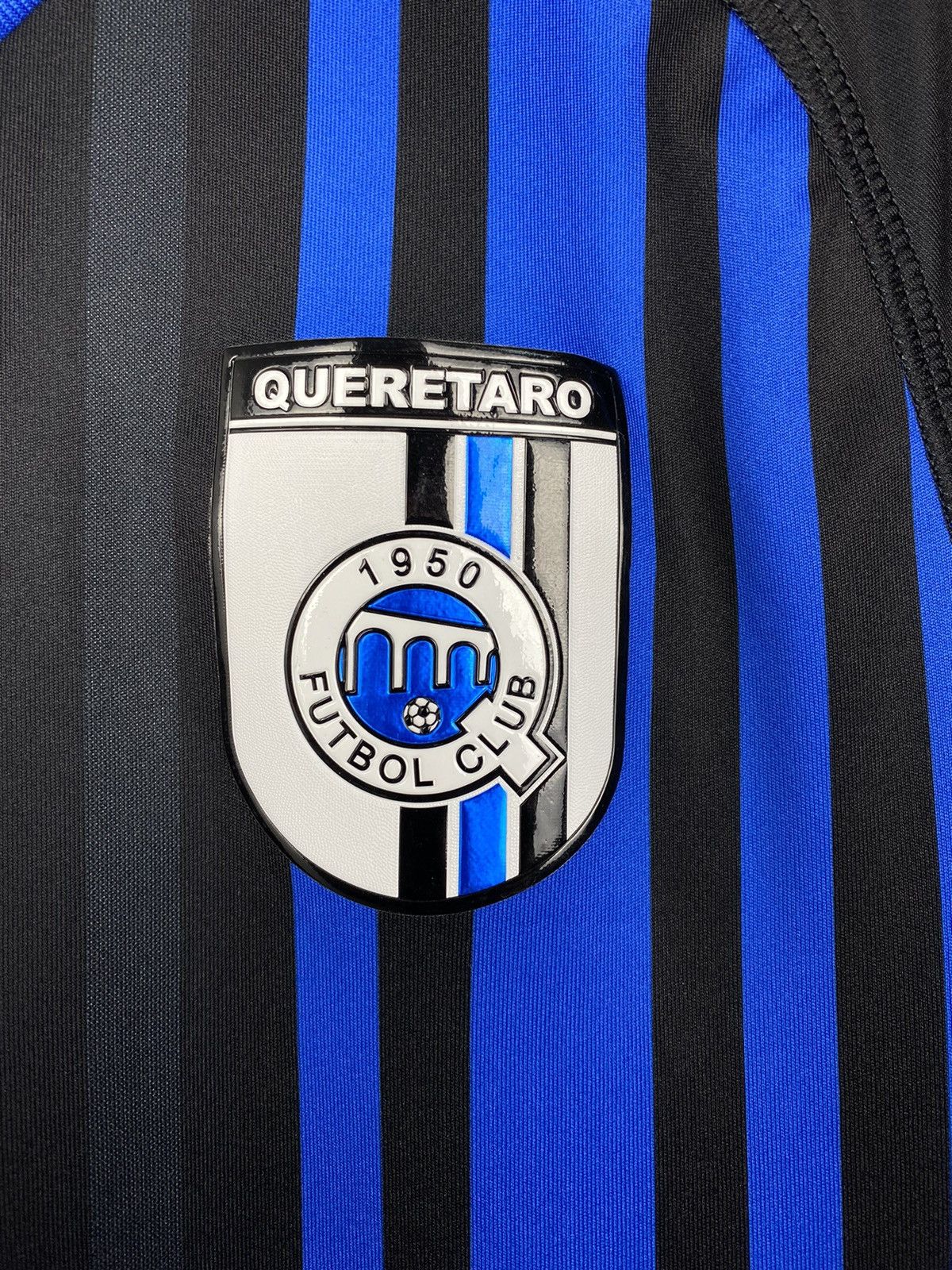 Puma Queretaro Mexico Puma 2018 Jersey PSG Club America Chivas Size US L / EU 52-54 / 3 - 3 Thumbnail