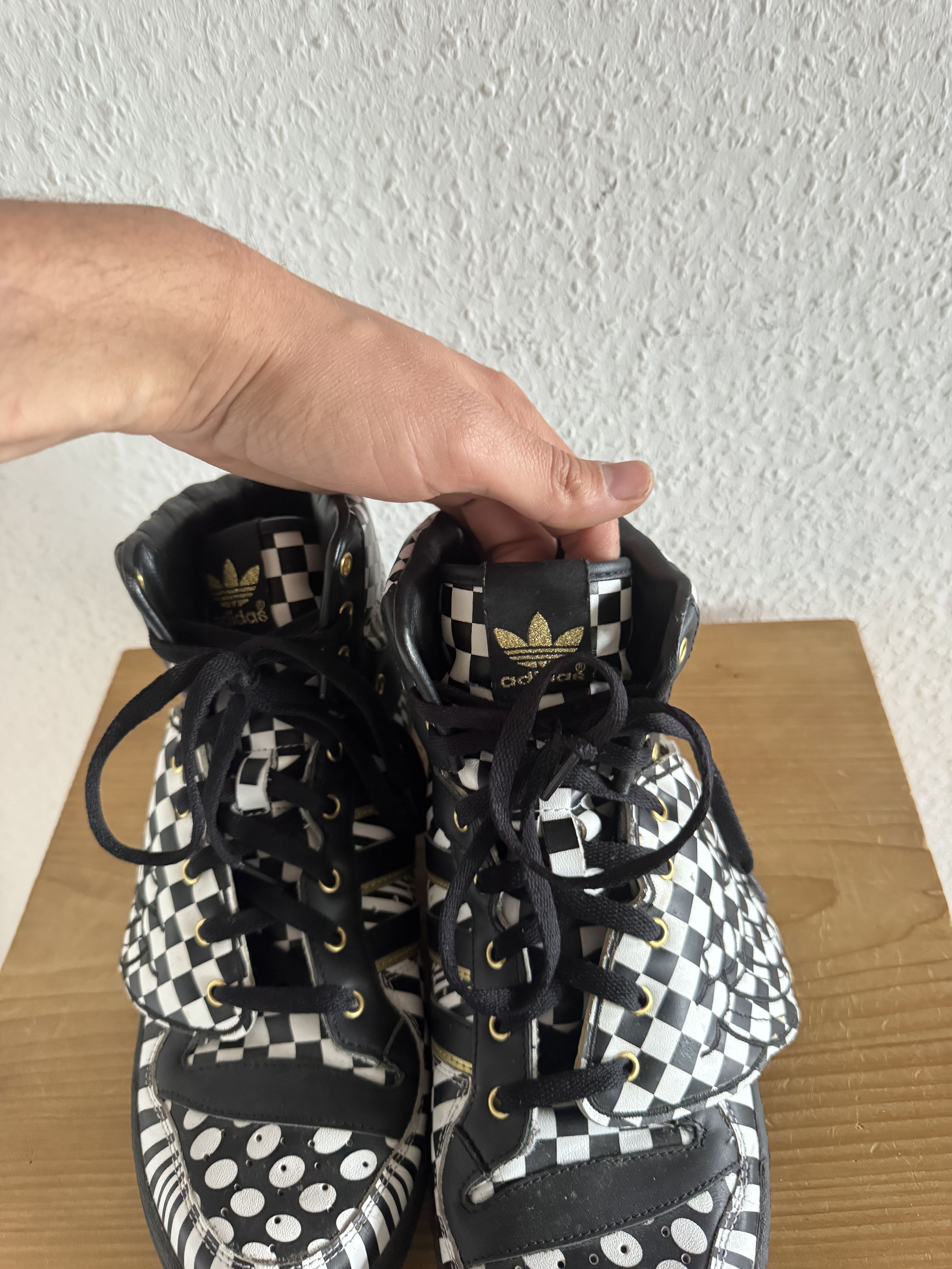 Adidas × Jeremy Scott JS Wings OPART Black White Size US 12.5 / EU 45-46 - 9 Thumbnail