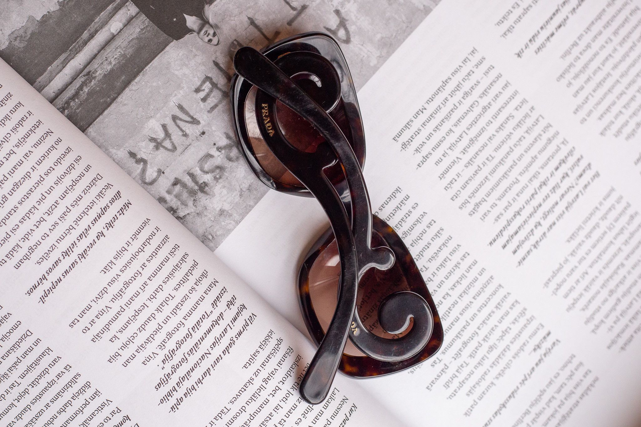 Prada Prada SPR 27N "Minimal Baroque" Archive Sunglasses Size ONE SIZE - 11 Thumbnail
