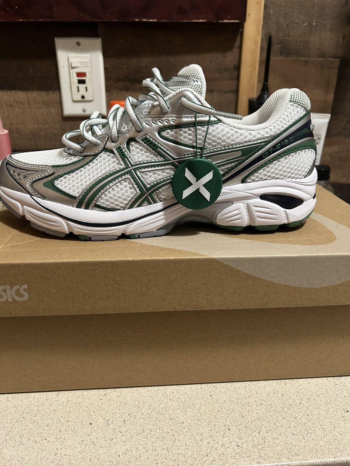 Asics Asics Gt-2160 Shamrock Green Size US 7.5 / EU 40-41 - 1 Thumbnail