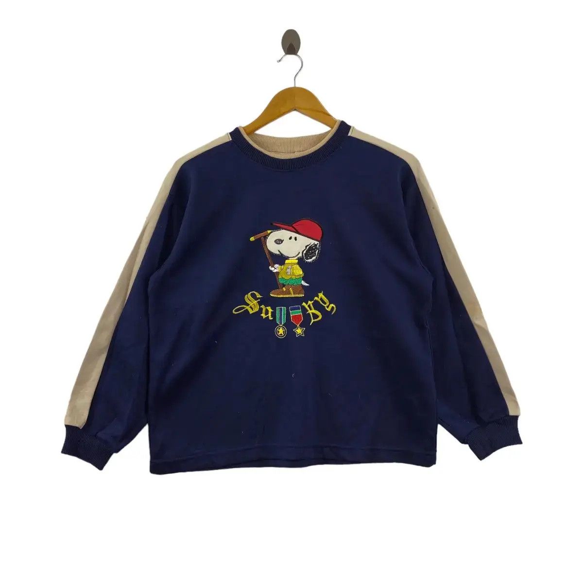 Vintage 80’ SNOOPY PEANUTS SCOUT Medal Sweatshirt