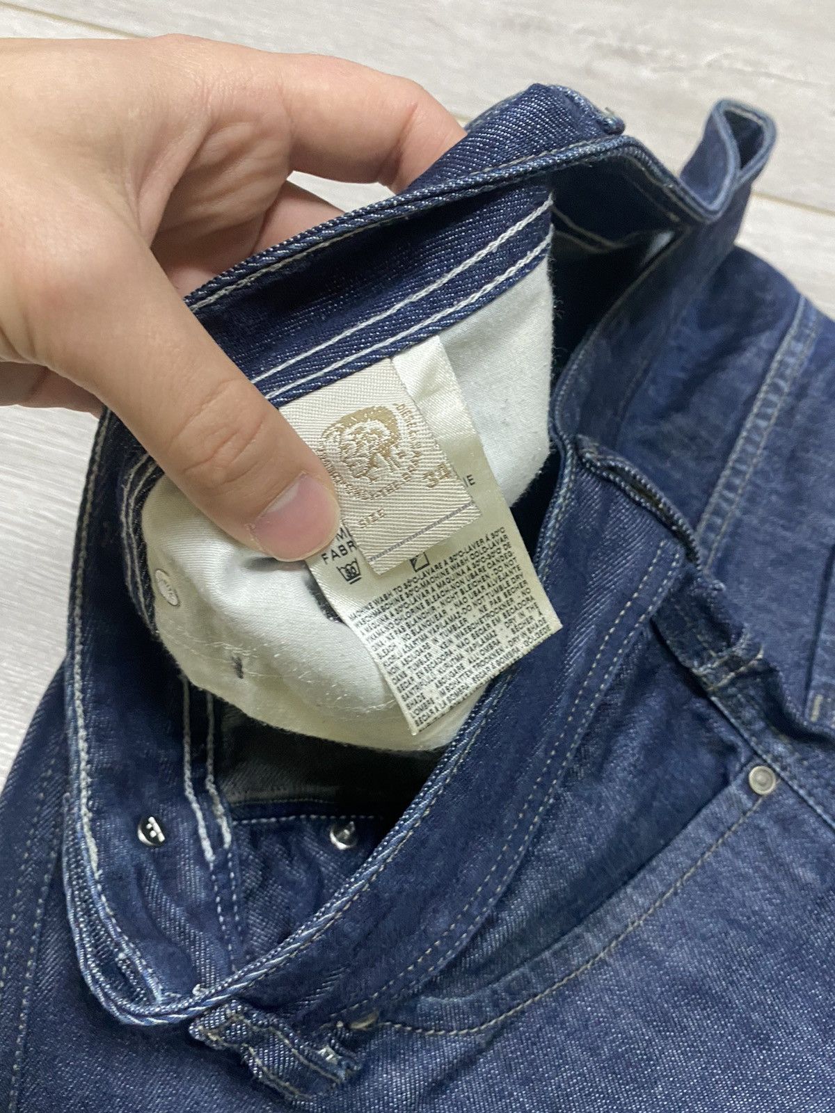 Diesel Diesel dragon 🐉 vintage Japanese big logo dots jeans Size US 34 / EU 50 - 9 Thumbnail