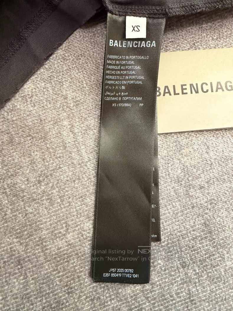 Balenciaga Balenciaga Shoulder seam color block signature print short Size US XS / EU 42 / 0 - 4 Thumbnail