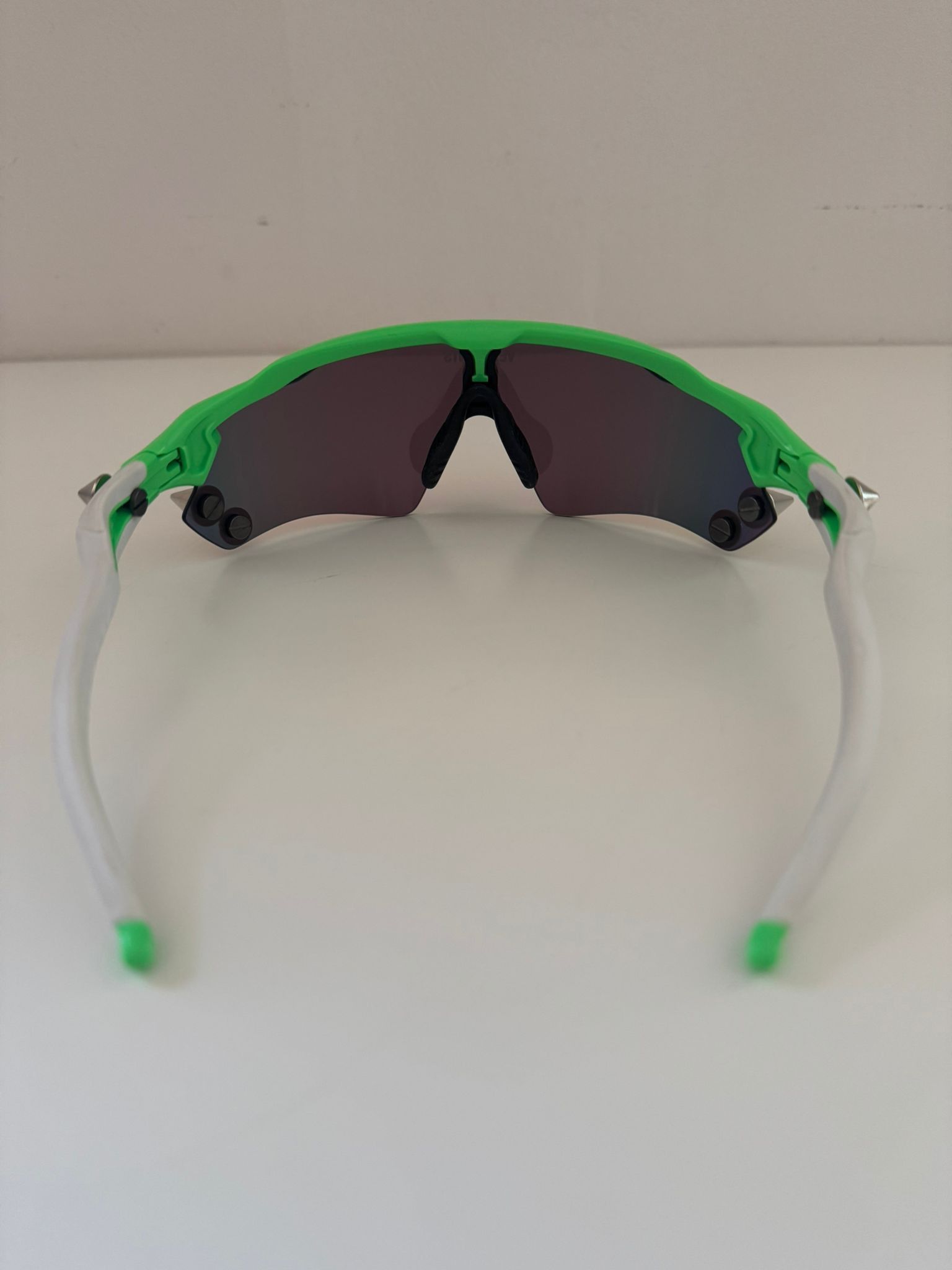 Oakley × Vetements Vetements x Oakley Spikes 200 Sunglasses Size ONE SIZE - 7 Thumbnail