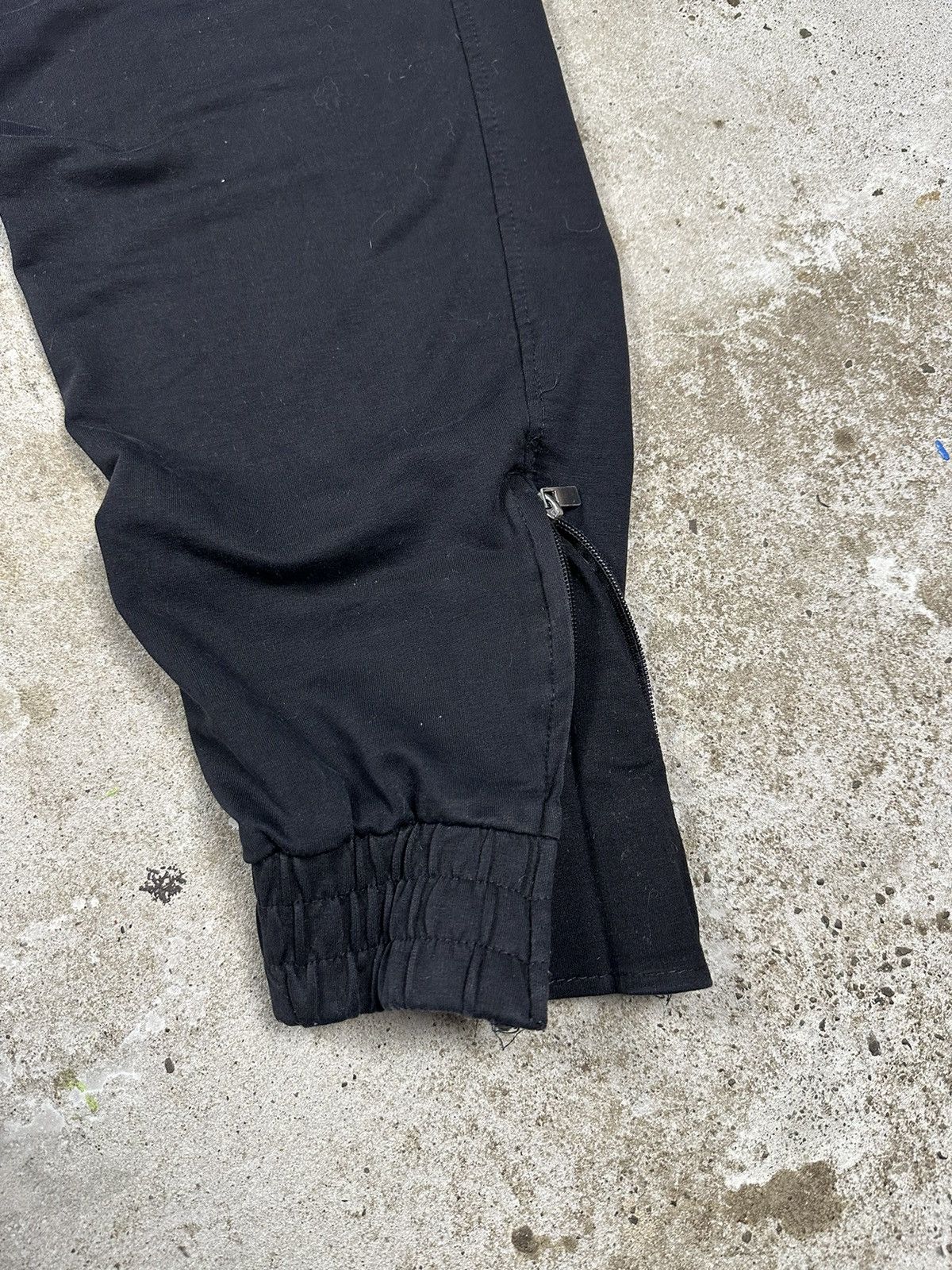 Karl Kani × Vintage Vintage Y2K Karl Kani Baggy Sweatpants Big Embroidery Logo Size US 34 / EU 50 - 4 Thumbnail