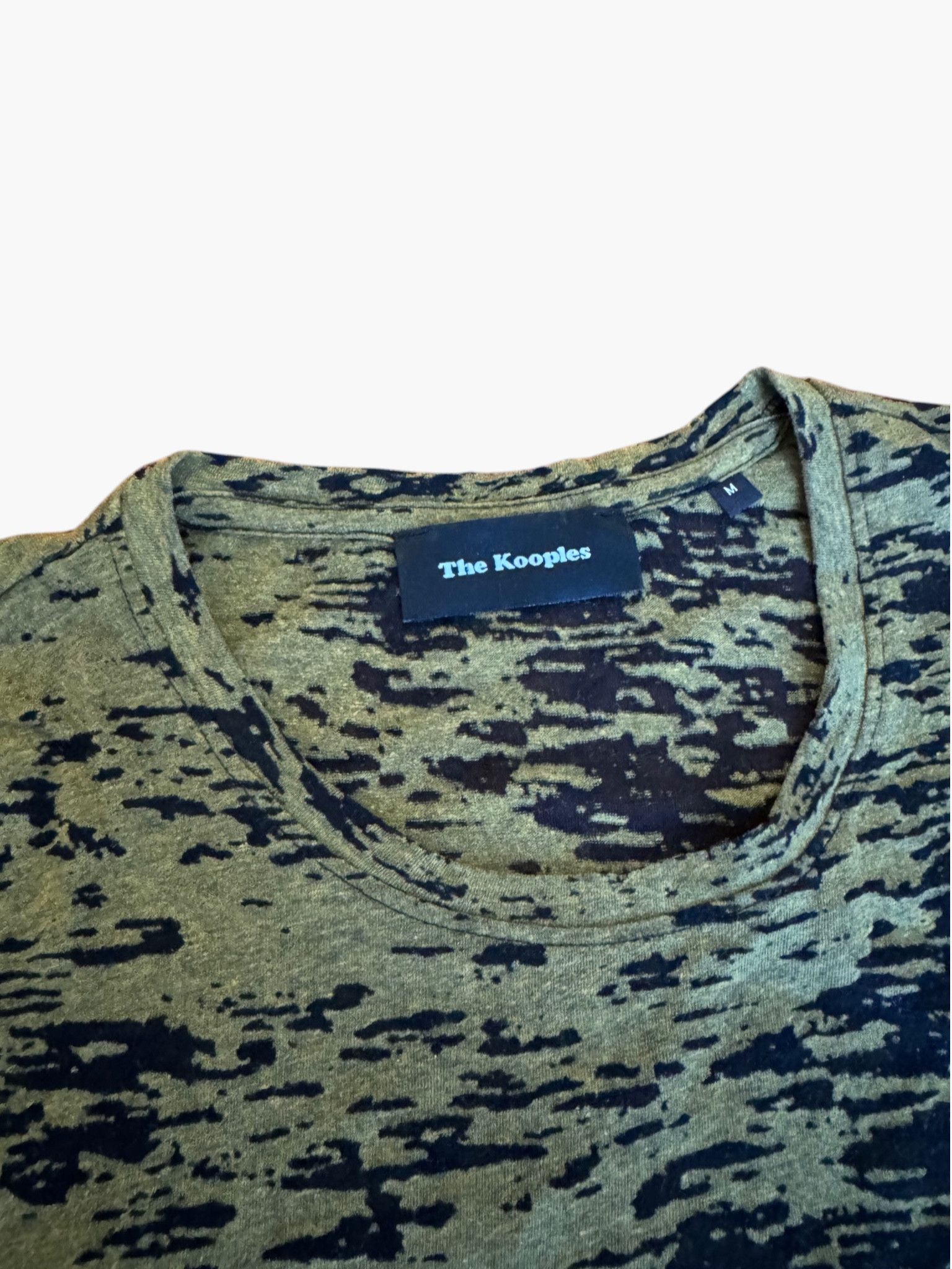 The Kooples 🇫🇷 The Kooples - Distressed Burnout Graphic Tee Size US S / EU 44-46 / 1 - 2 Thumbnail