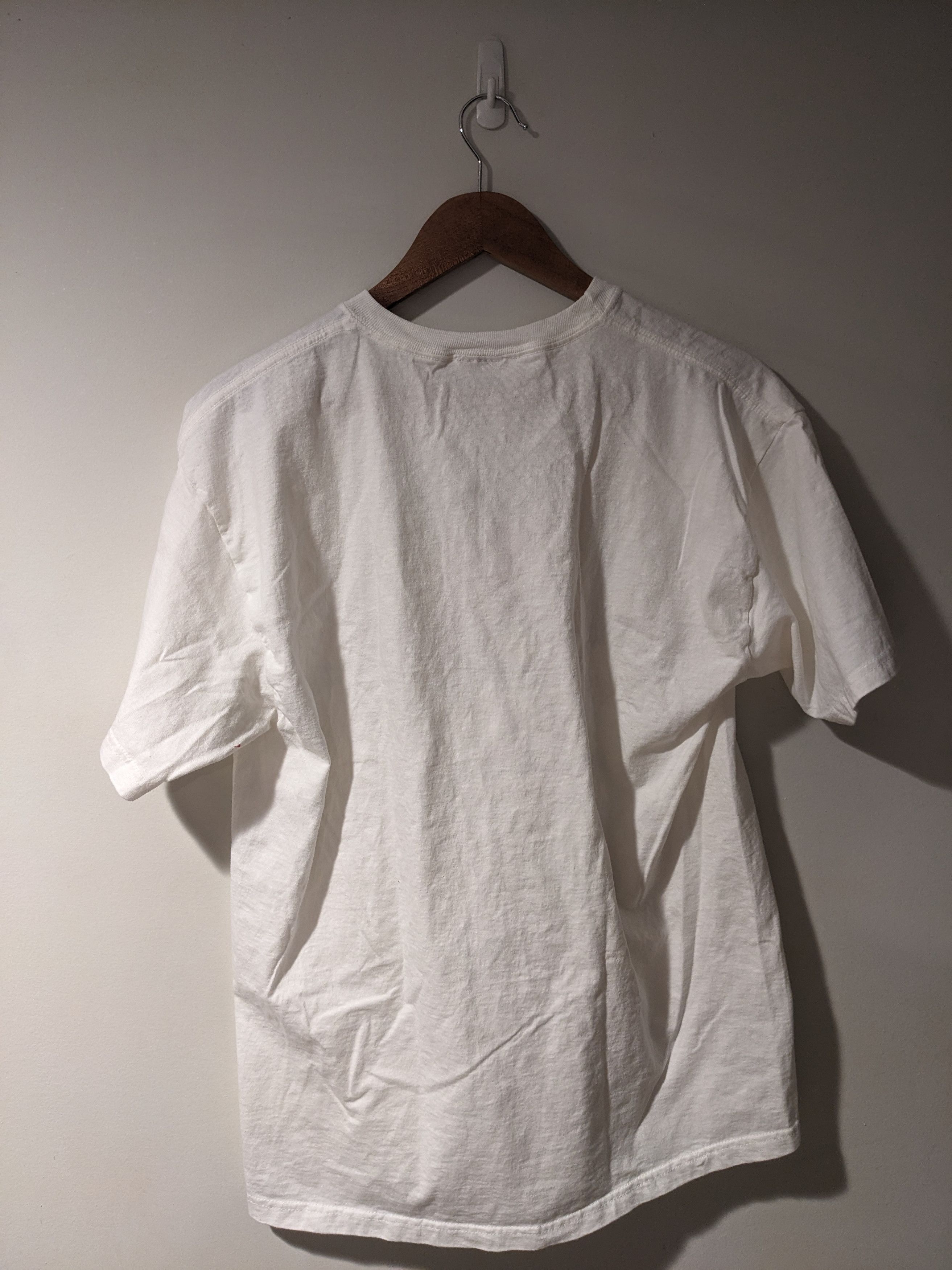 Hanes × Vintage Vintage Y2K American Red Cross Give Blood Santa T-Shirt Size US L / EU 52-54 / 3 - 4 Thumbnail