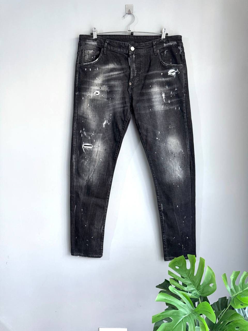 Dsquared2 Dsquared2 Black Distressed Men's Slim Jeans Size 56 W36 L32 Size US 36 / EU 52 - 1 Thumbnail