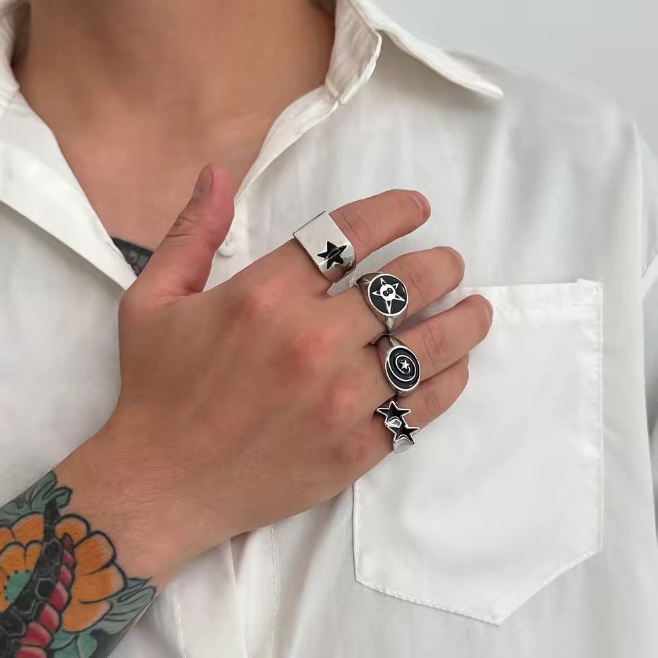 Jewelry 4pcs set Punk Hip Hop Star Geometric Streetwear Rings Size ONE SIZE - 2 Thumbnail