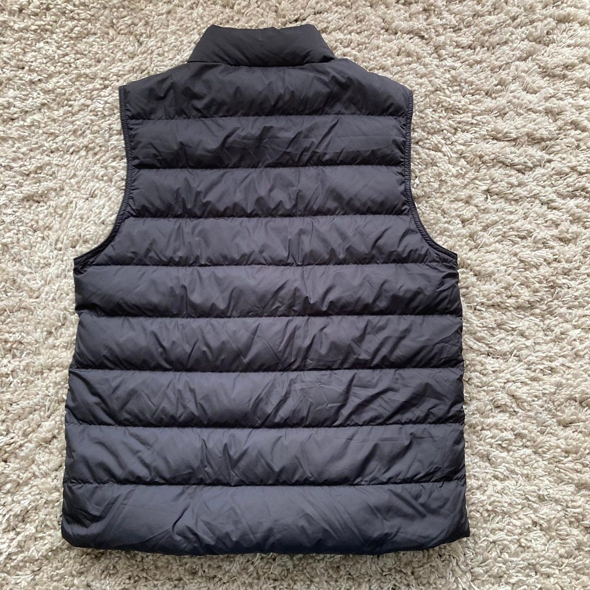 Moncler Moncler down gilet size 1 gui LECHTAL black logo bomber Size US S / EU 44-46 / 1 - 7 Thumbnail