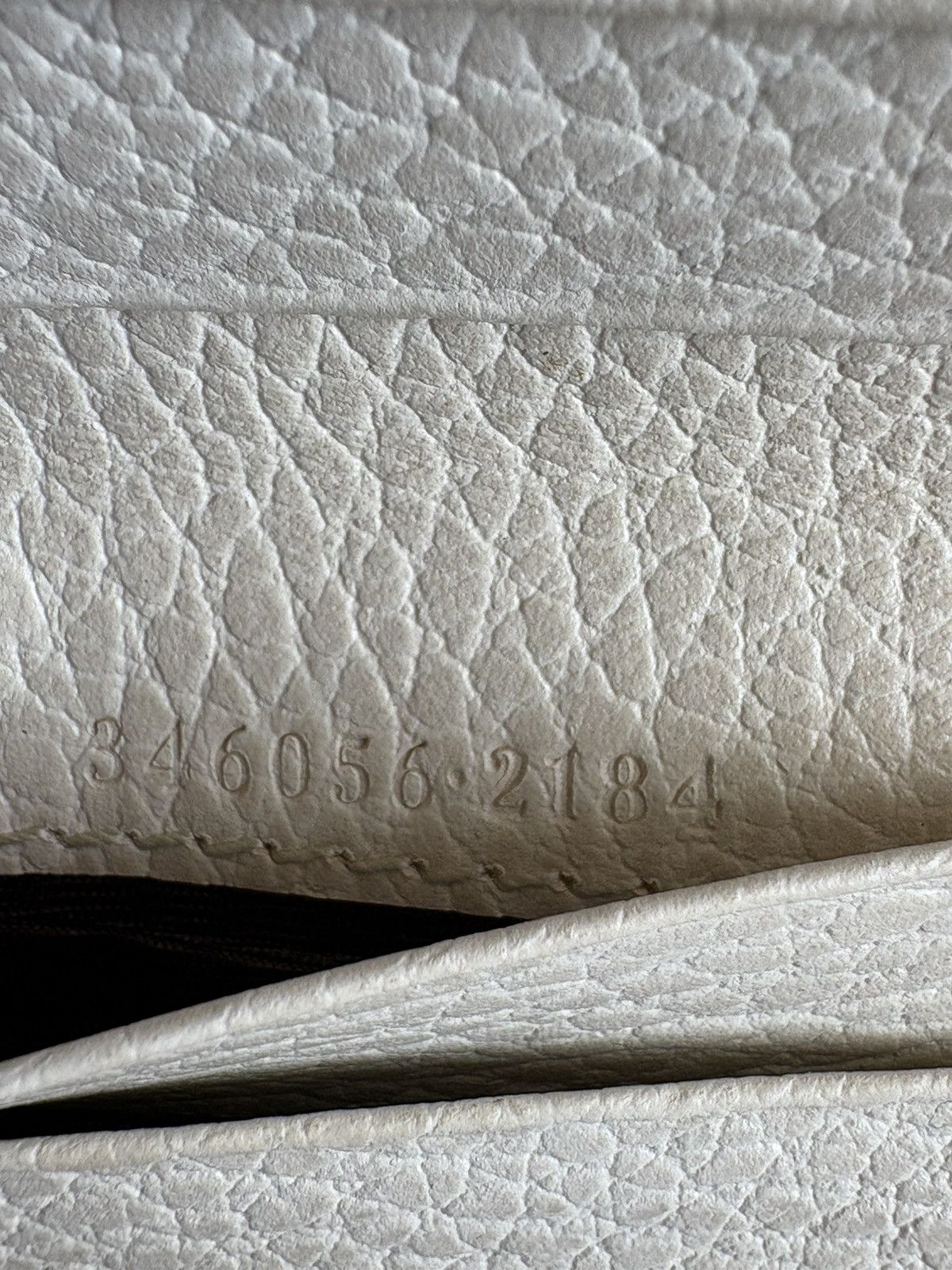Gucci White Gucci supreme monogram wallet Size ONE SIZE - 10 Thumbnail