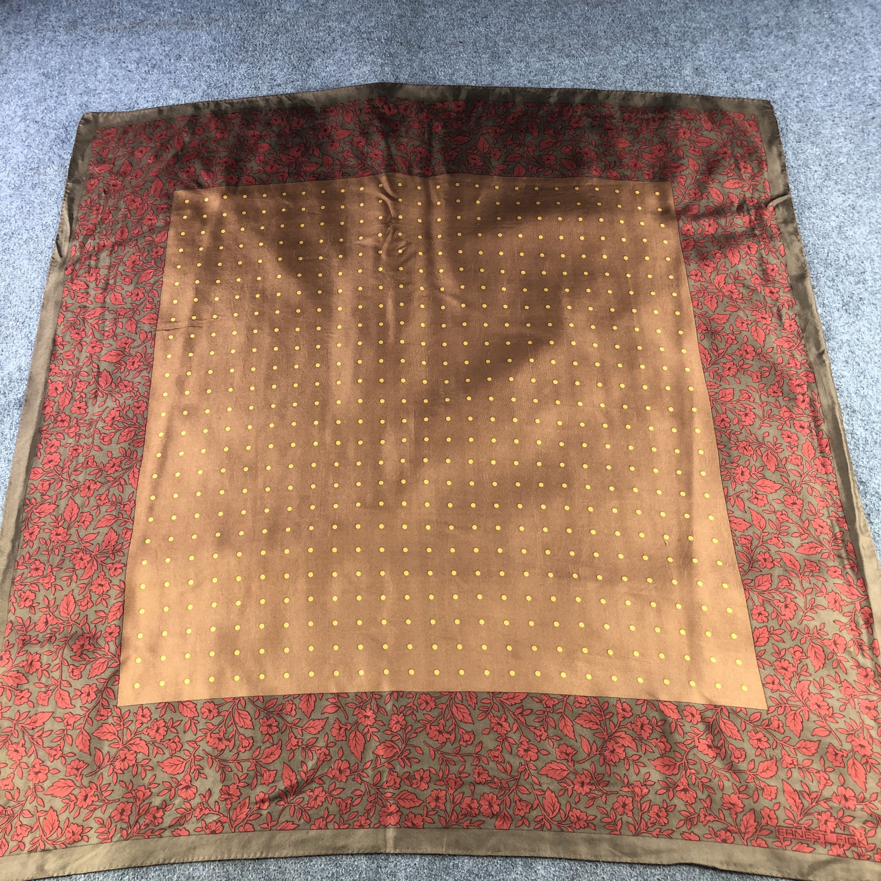 Vintage Ernest Fick Floral Hand Rolled Silk Scarf M1081 Size ONE SIZE - 2 Thumbnail