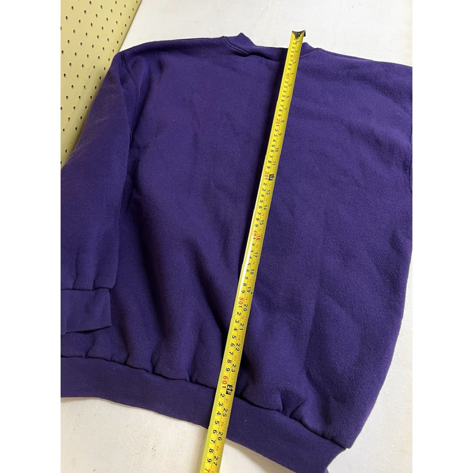 Levi's VINTAGE Levi's Sweatshirt Crew Neck Pullover Long Sleeve Purple Cotton Blend Embroidered 90s Mens Large USA Made Size US L / EU 52-54 / 3 - 8 Thumbnail