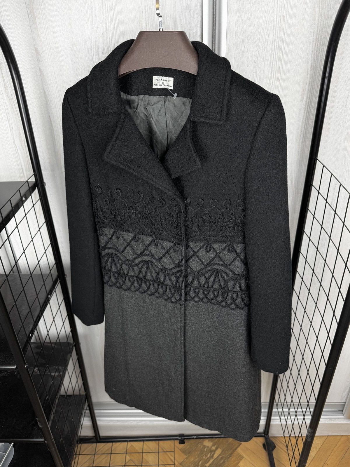 Alberta Ferretti Philosophy di Alberta Ferretti double colour wool blend coat Size M / US 6-8 / IT 42-44 - 6 Thumbnail