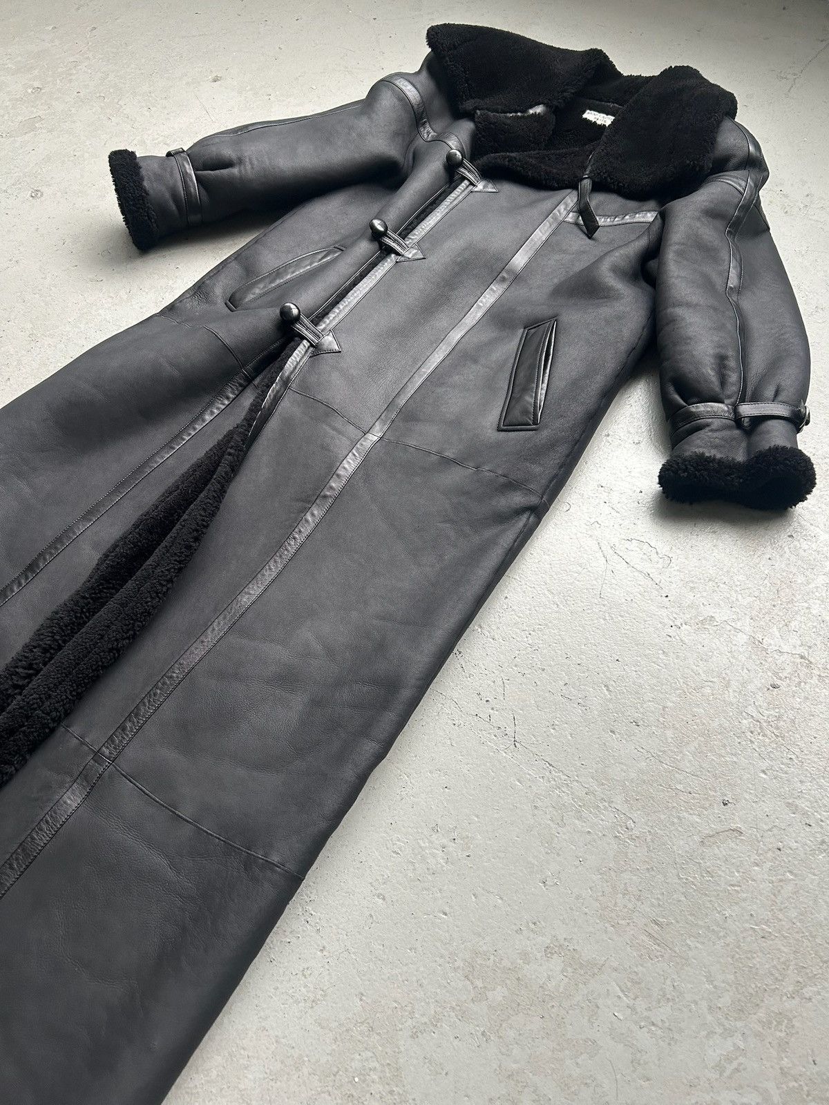 Saint Laurent Paris Saint Laurent Paris Lambskin Long Duffle Coat Size US M / EU 48-50 / 2 - 2 Thumbnail