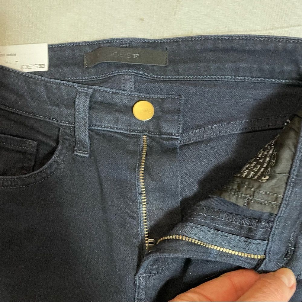 Joe's NWT New $188 Joe's The Lara Mid-Rise Cigarette Ankle Delos Size 23" - 9 Thumbnail