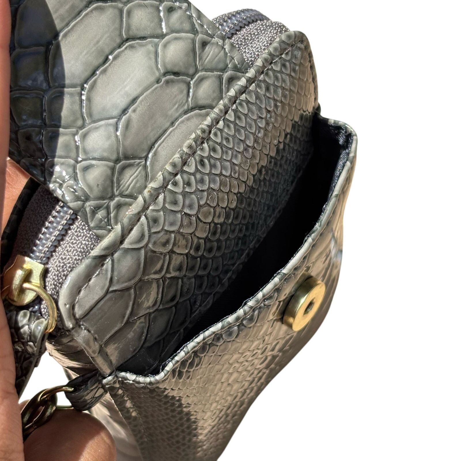 Other Y2K Gray Faux Snakeskin Wallet Size ONE SIZE - 8 Thumbnail