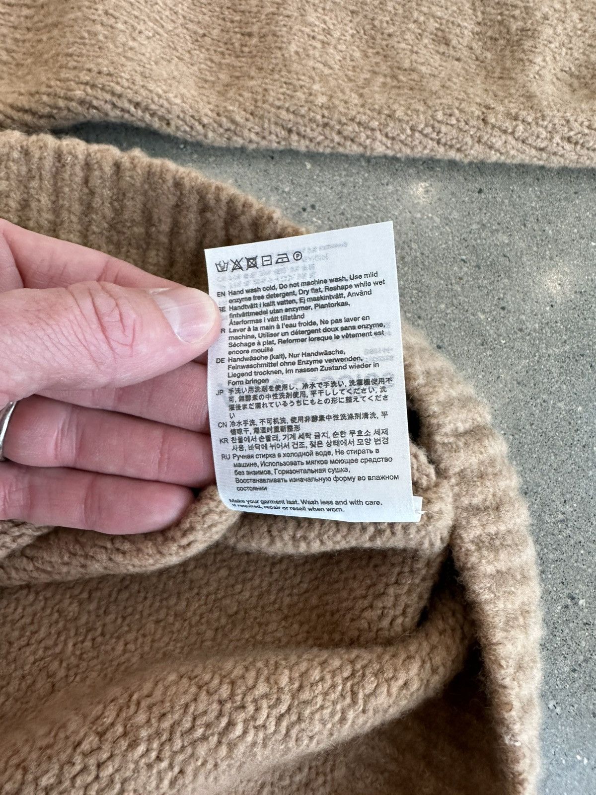 Acne Studios Acne Studios Oversized Cardigan Size US XL / EU 56 / 4 - 4 Thumbnail