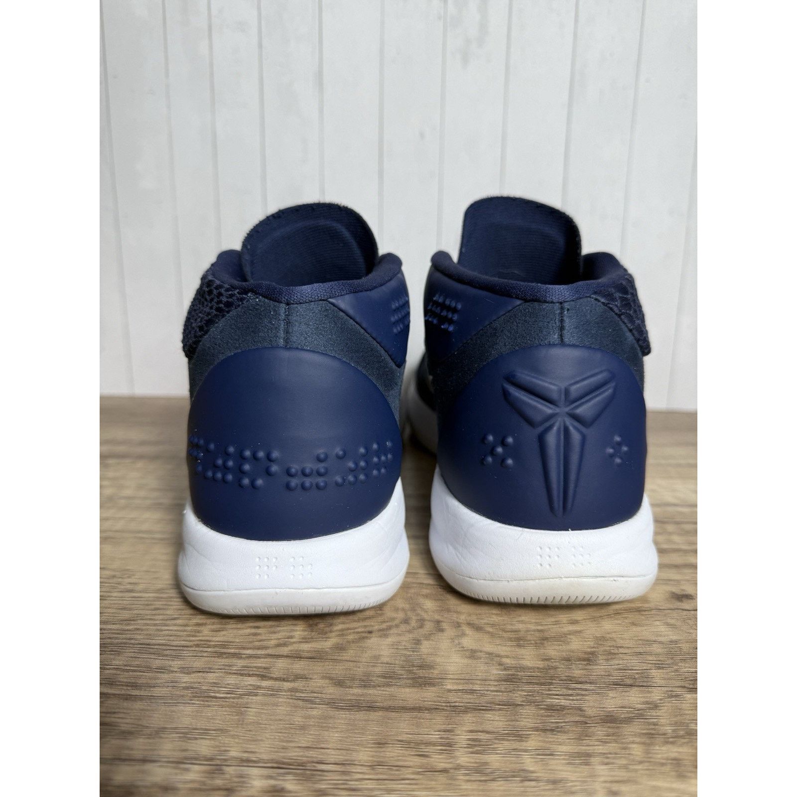 Nike Kobe A.D. Mid Midnight Navy Sz Men’s 11 SUPER CLEAN