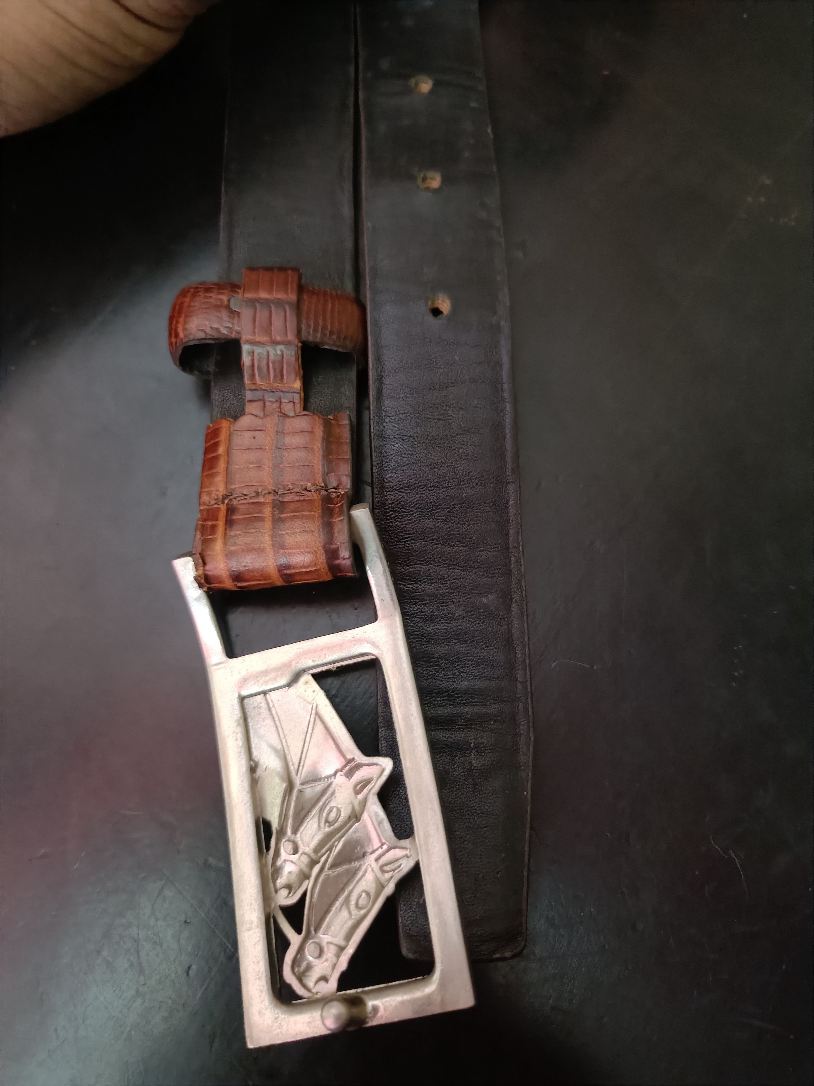 Leather Vintage Time postmodern horse buckle leather belt Size ONE SIZE - 3 Thumbnail