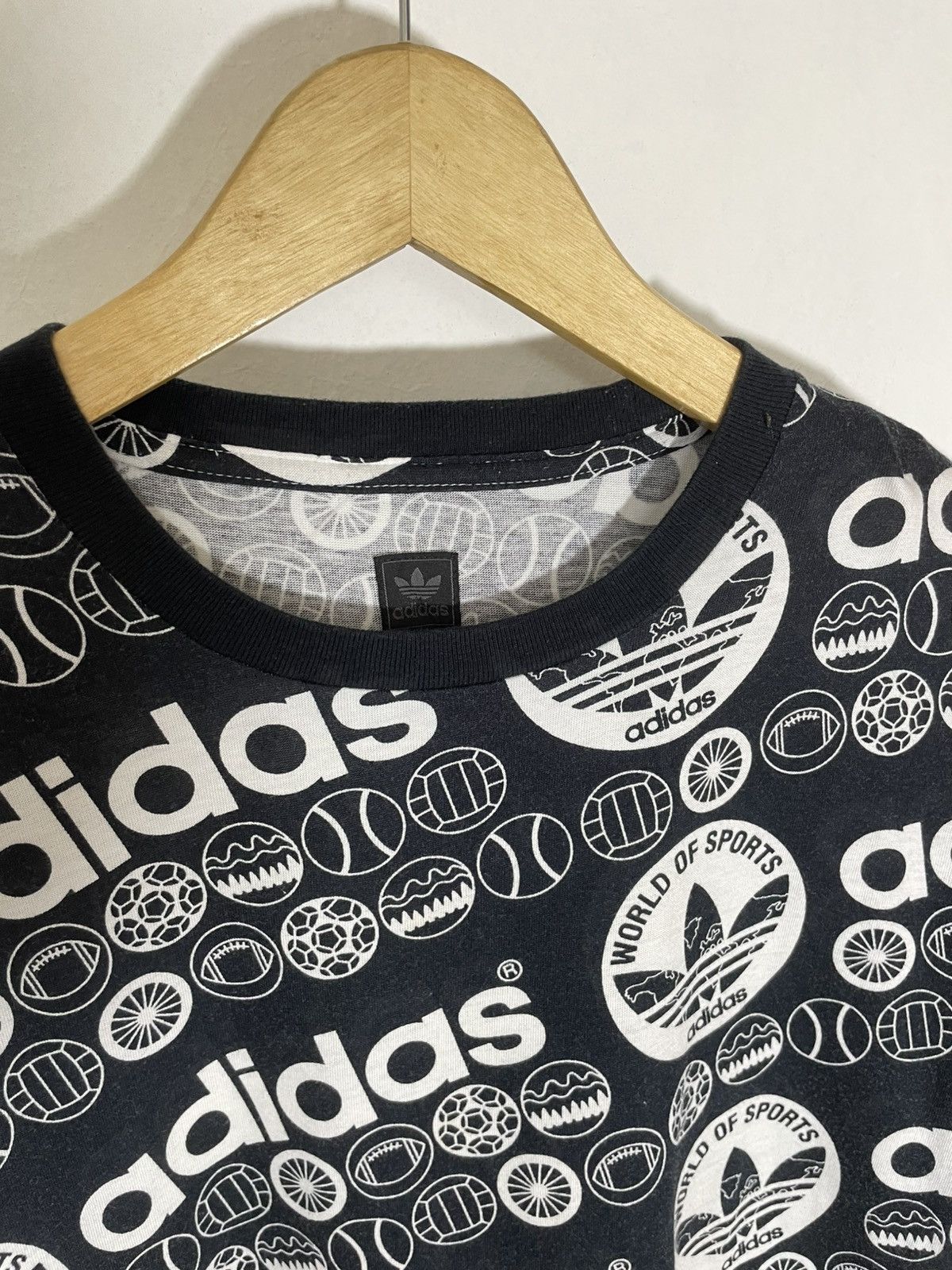 Adidas Adidas Fullprint Vintage AOP Size US L / EU 52-54 / 3 - 6 Thumbnail